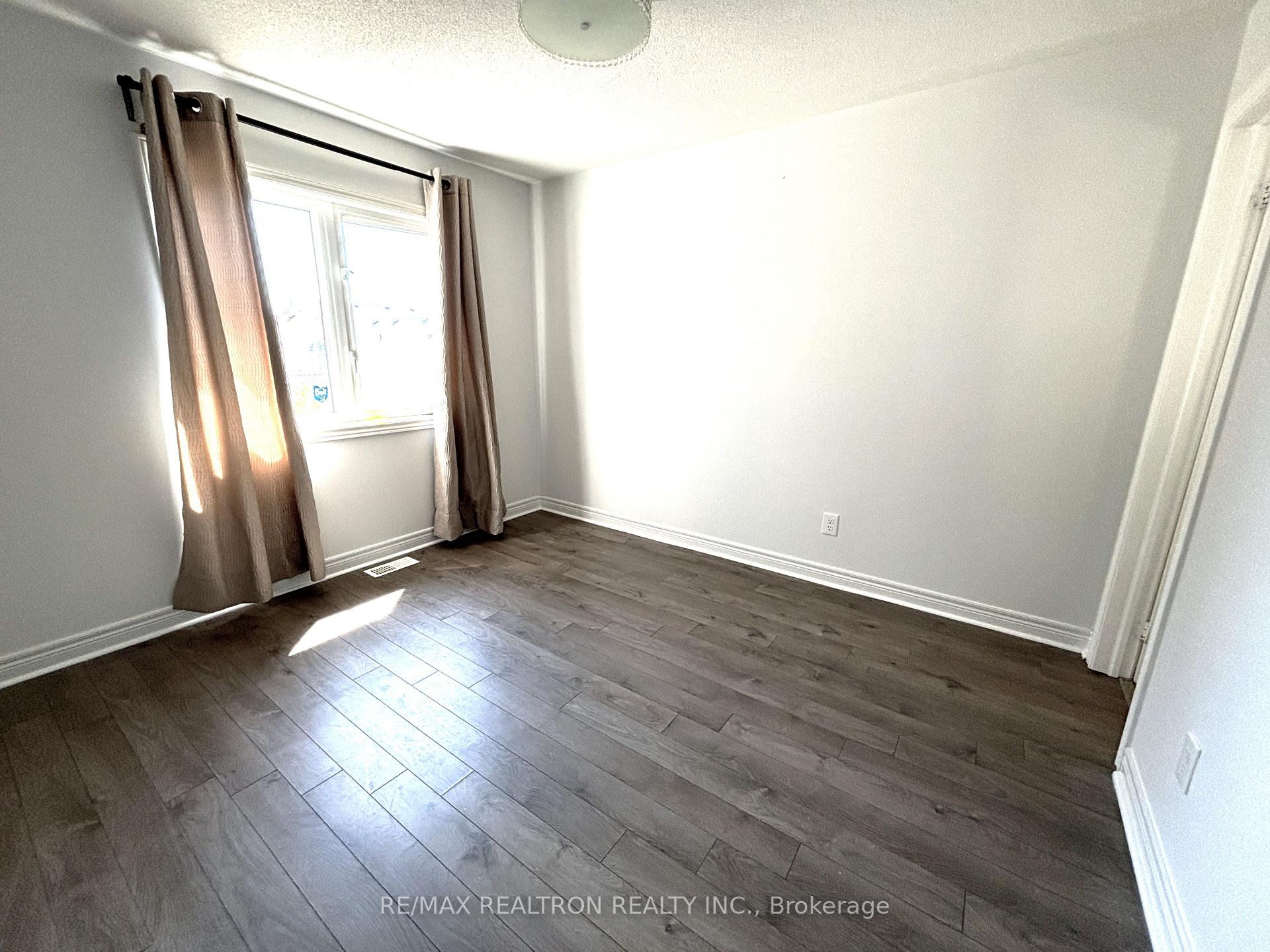 Photo 24 of 511 William Forster Road, Markham, Cornell — HOMEH