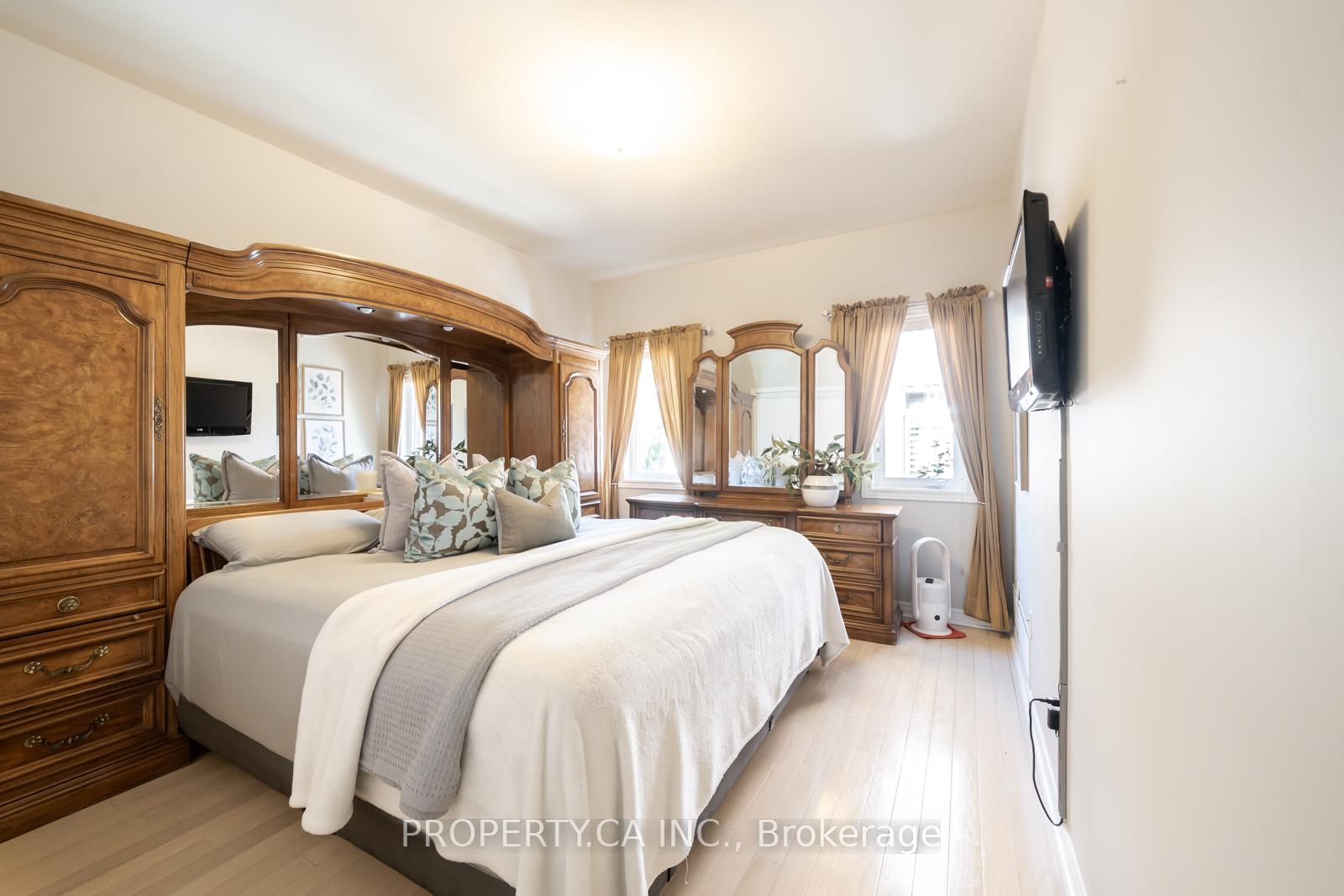 Photo 7 of 1143 Carding Mill Place, Mississauga, Meadowvale Village — HOMEH