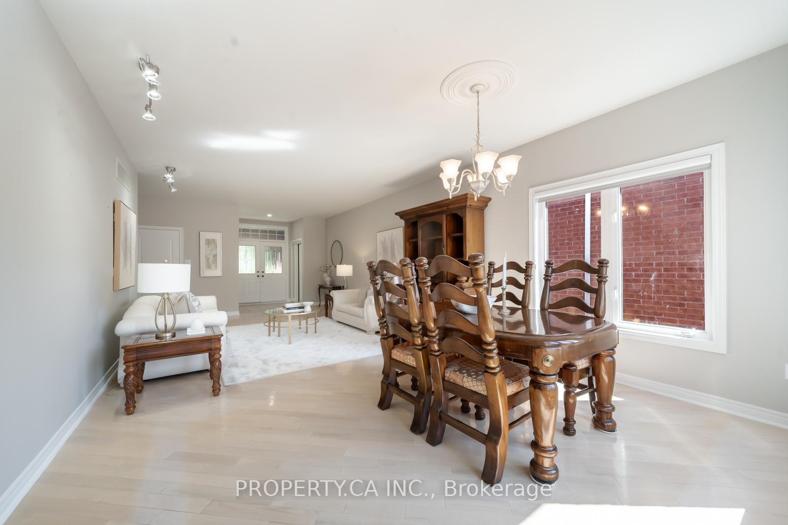Photo 24 of 1143 Carding Mill Place, Mississauga, Meadowvale Village — HOMEH