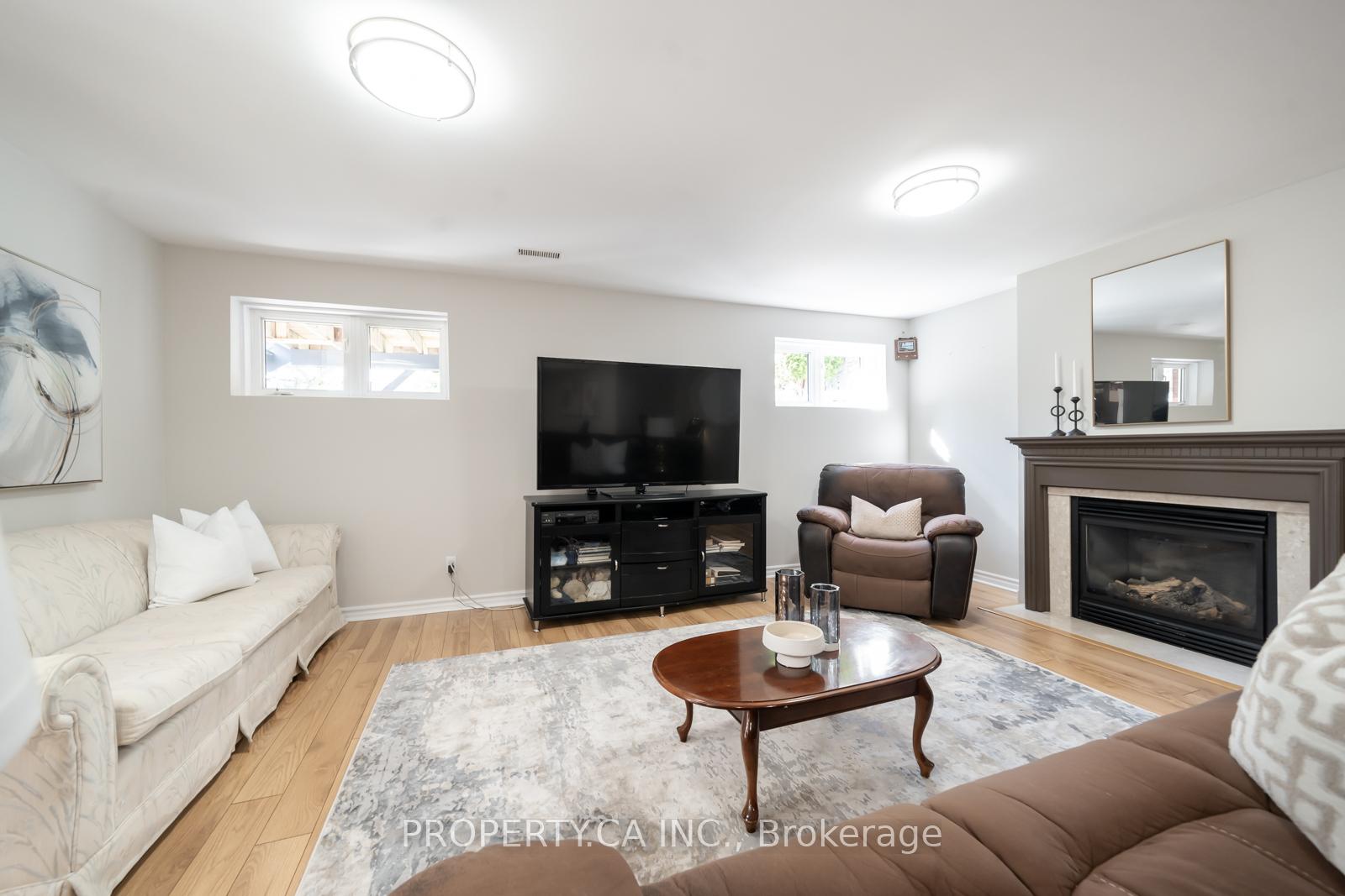 Photo 36 of 1143 Carding Mill Place, Mississauga, Meadowvale Village — HOMEH