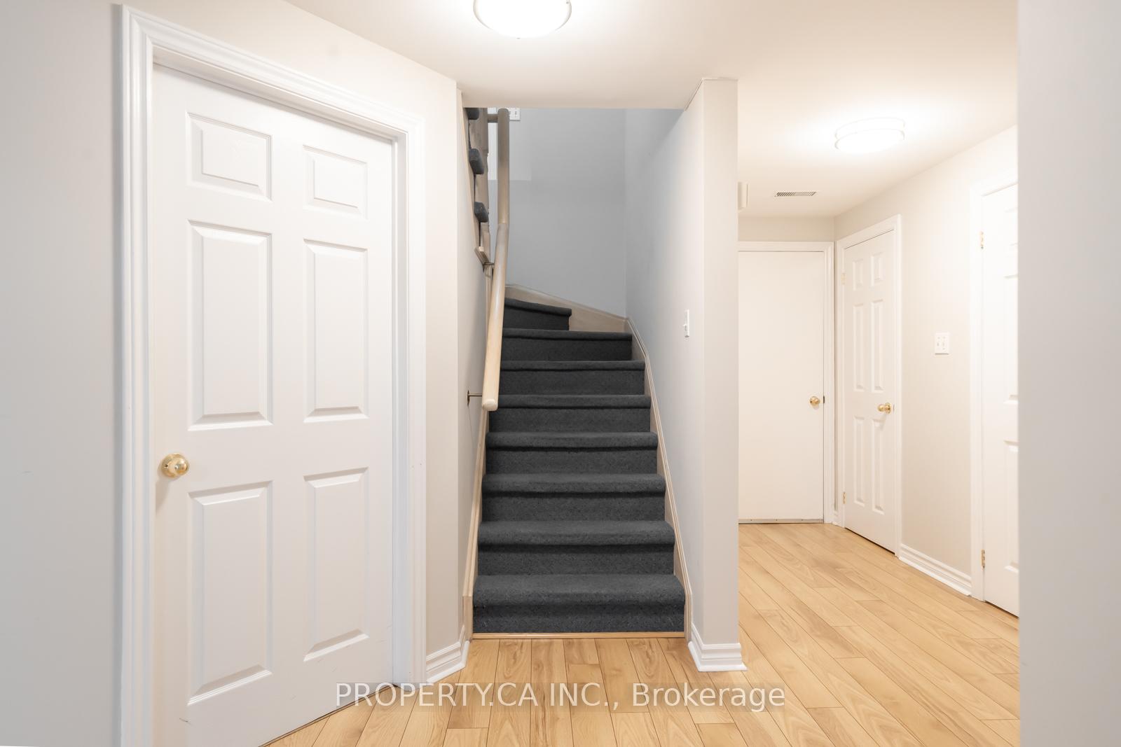 Photo 39 of 1143 Carding Mill Place, Mississauga, Meadowvale Village — HOMEH