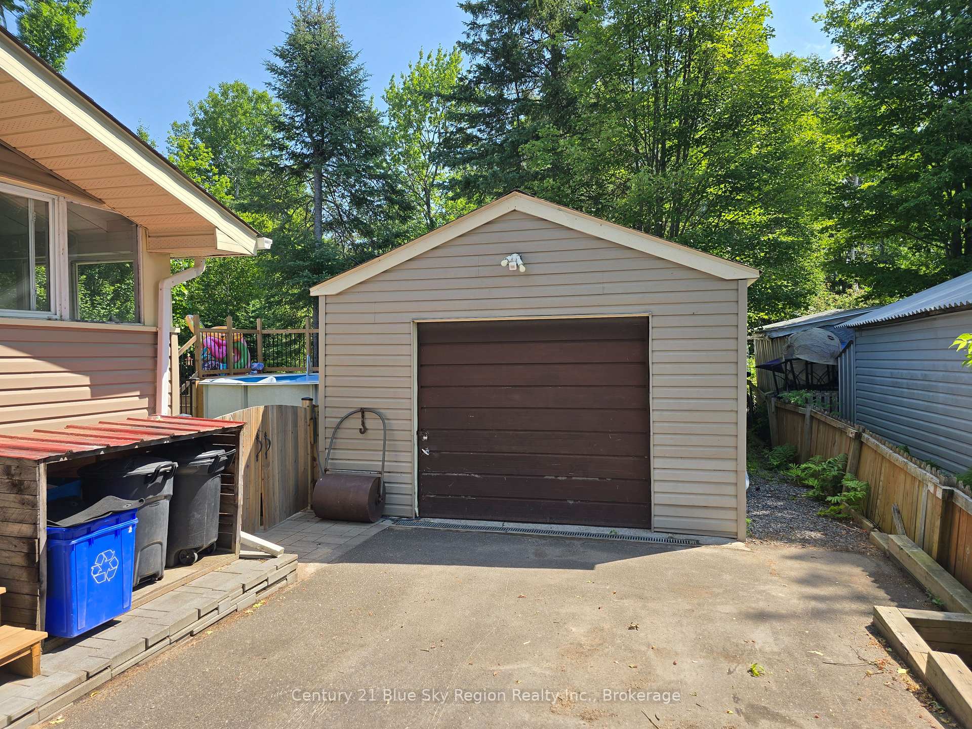 Photo 6 of 682 King Street, Callander — HOMEH
