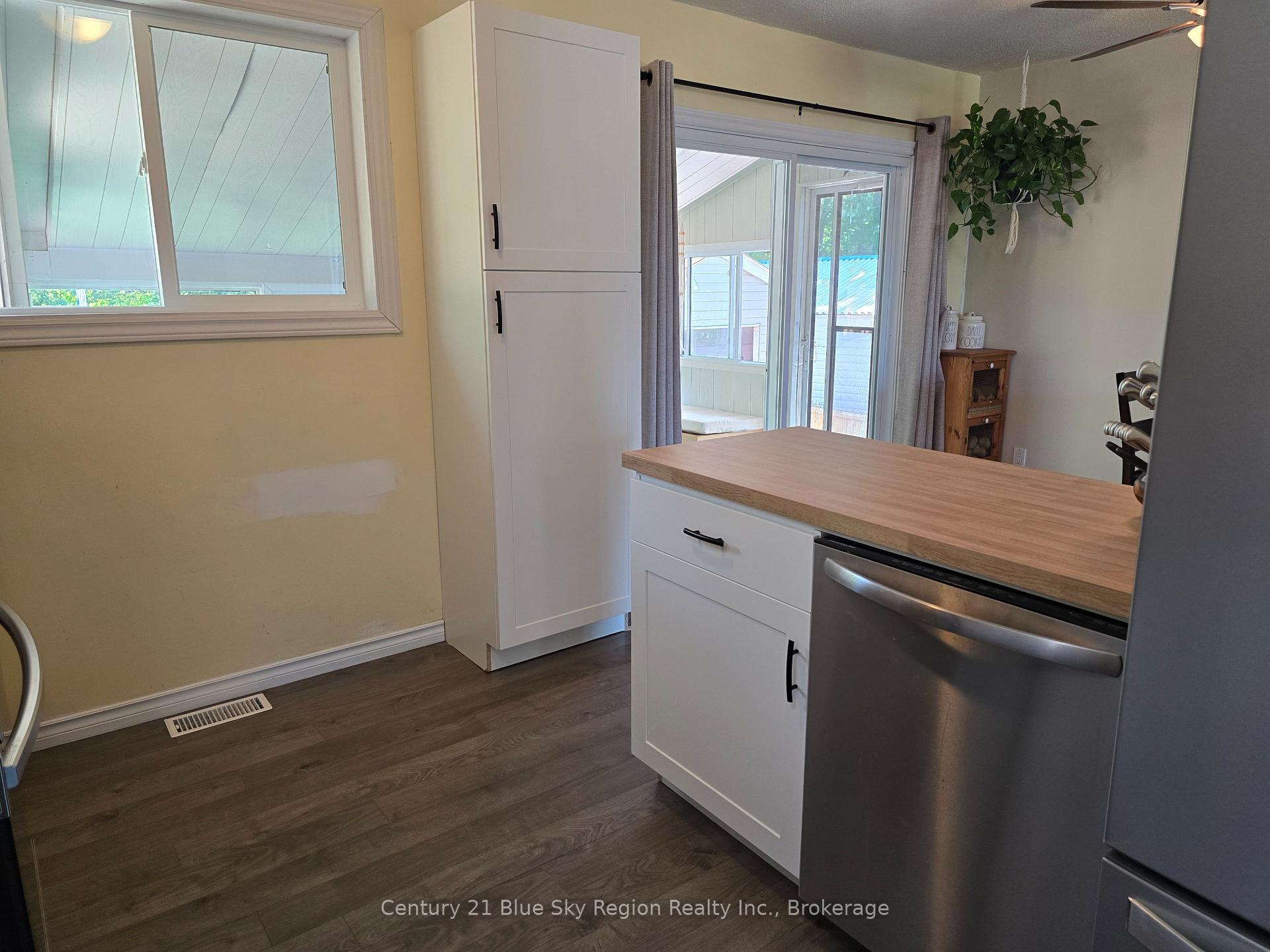 Photo 31 of 682 King Street, Callander — HOMEH