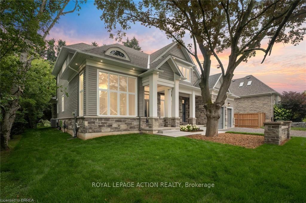 Photo 2 of 150 St Margarets Road, Hamilton, Ancaster — HOMEH