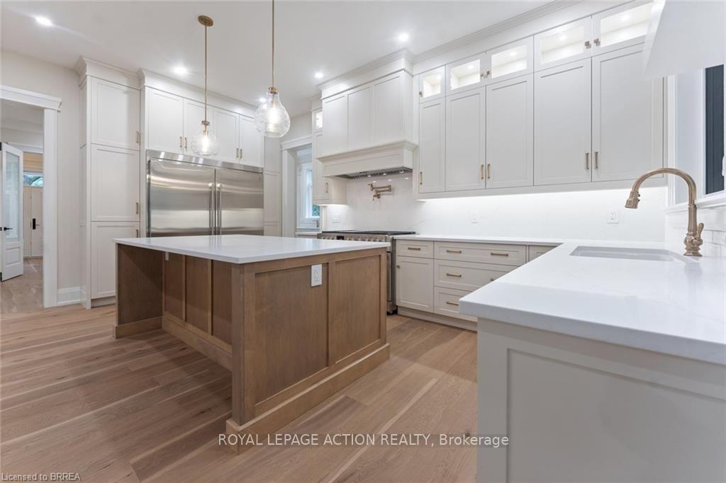 Photo 61 of 150 St Margarets Road, Hamilton, Ancaster — HOMEH