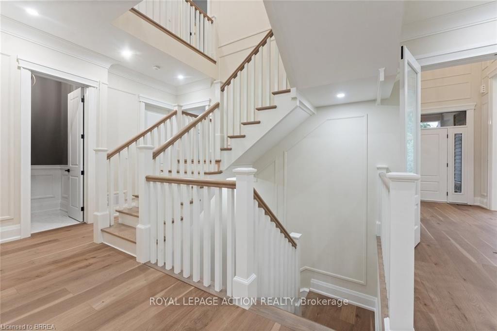 Photo 20 of 150 St Margarets Road, Hamilton, Ancaster — HOMEH
