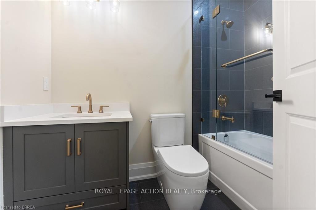 Photo 35 of 150 St Margarets Road, Hamilton, Ancaster — HOMEH