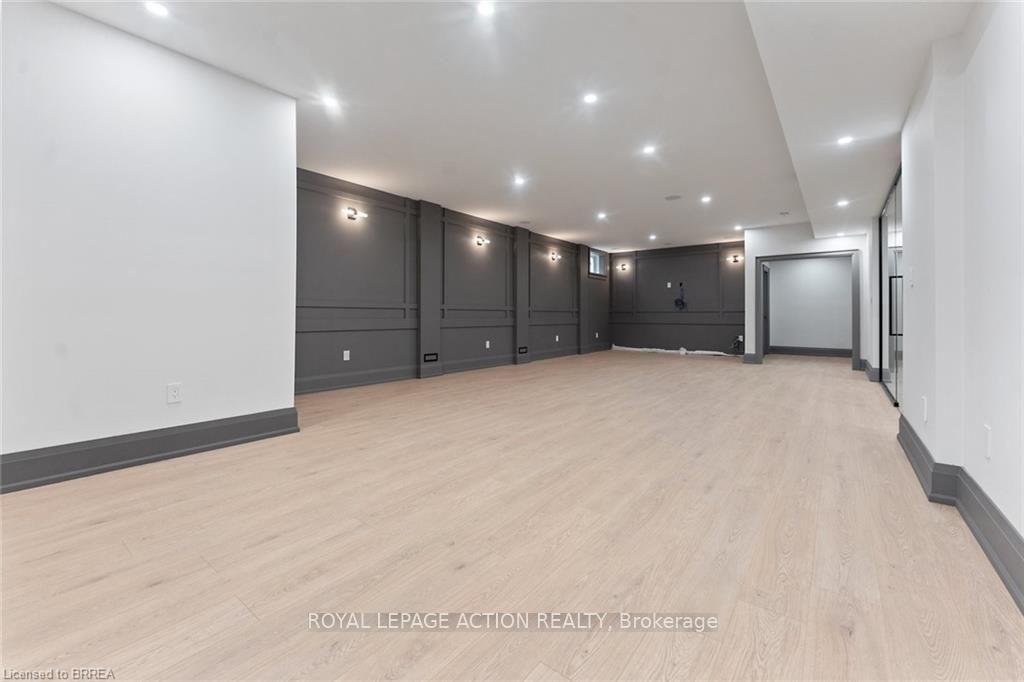 Photo 37 of 150 St Margarets Road, Hamilton, Ancaster — HOMEH