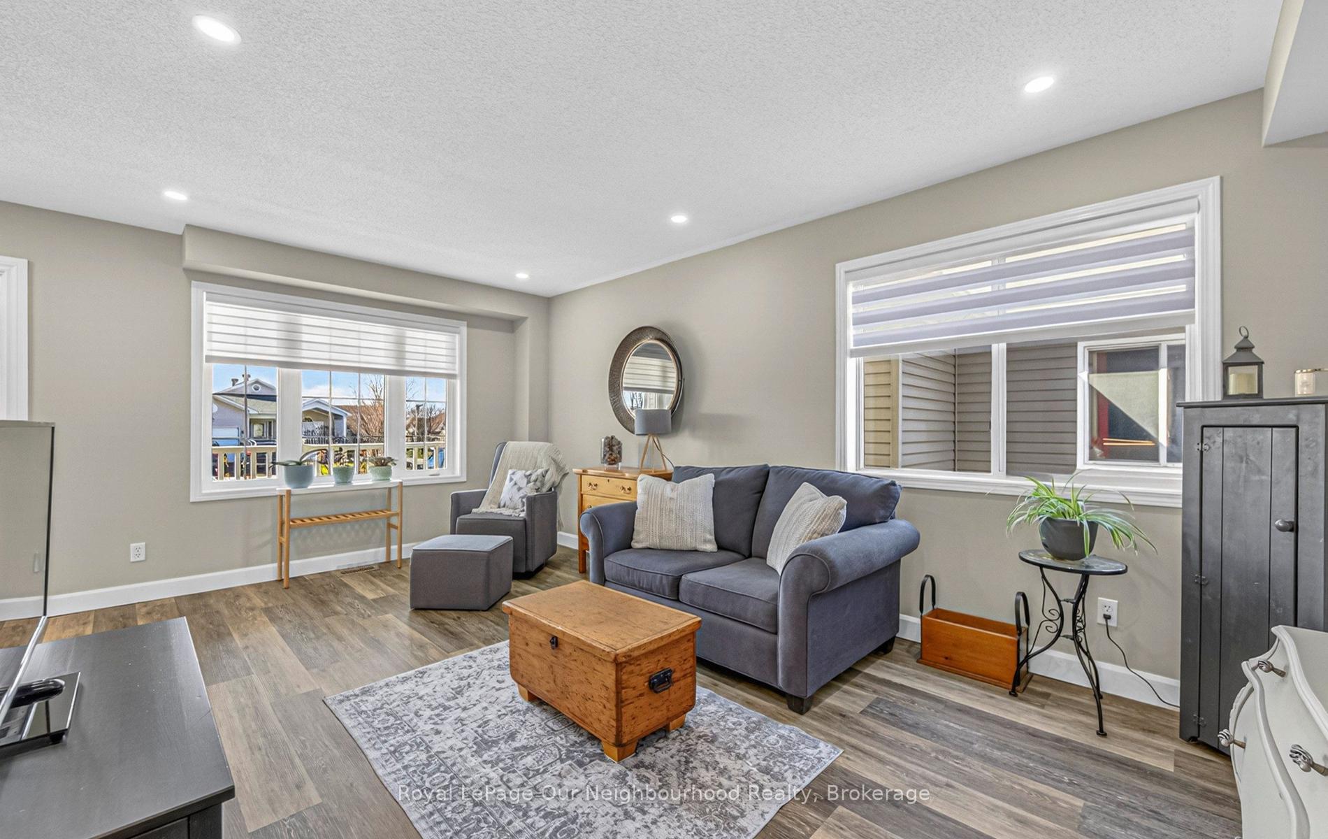 Photo 6 of 28 Jarvis Drive, Port Hope — HOMEH