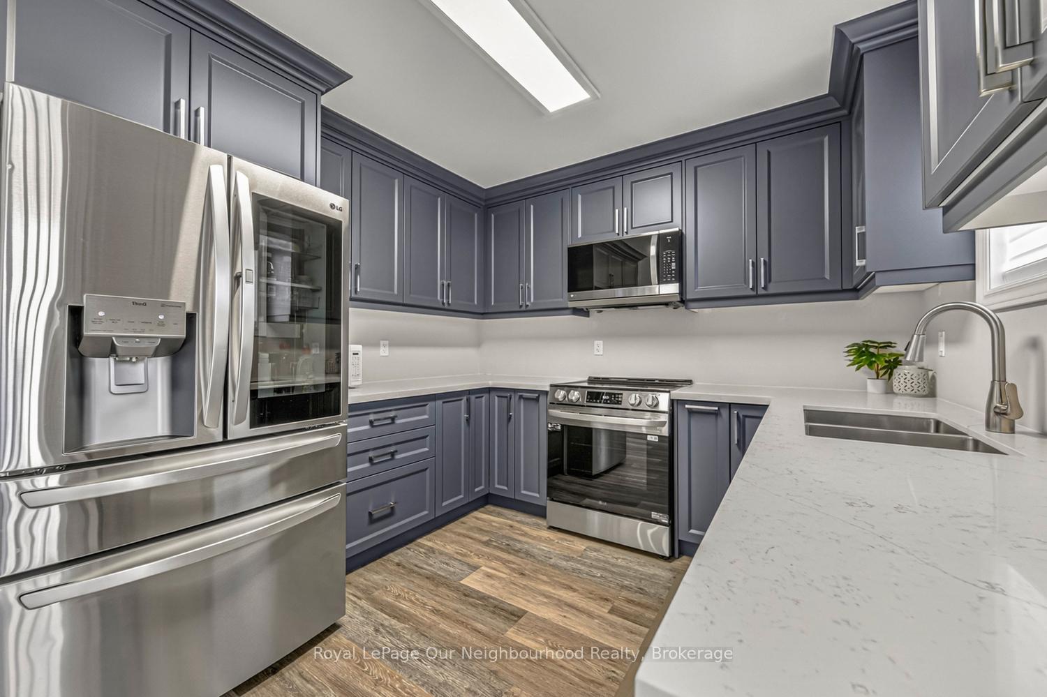 Photo 8 of 28 Jarvis Drive, Port Hope — HOMEH