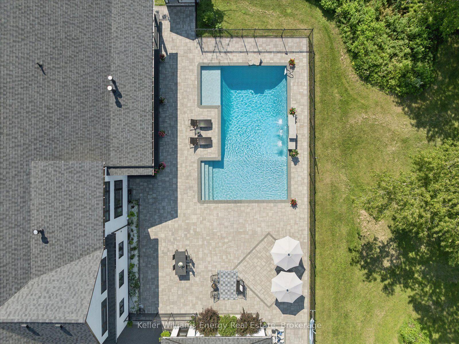 Photo 33 of 3122 Highway 2, Clarington, Bowmanville — HOMEH