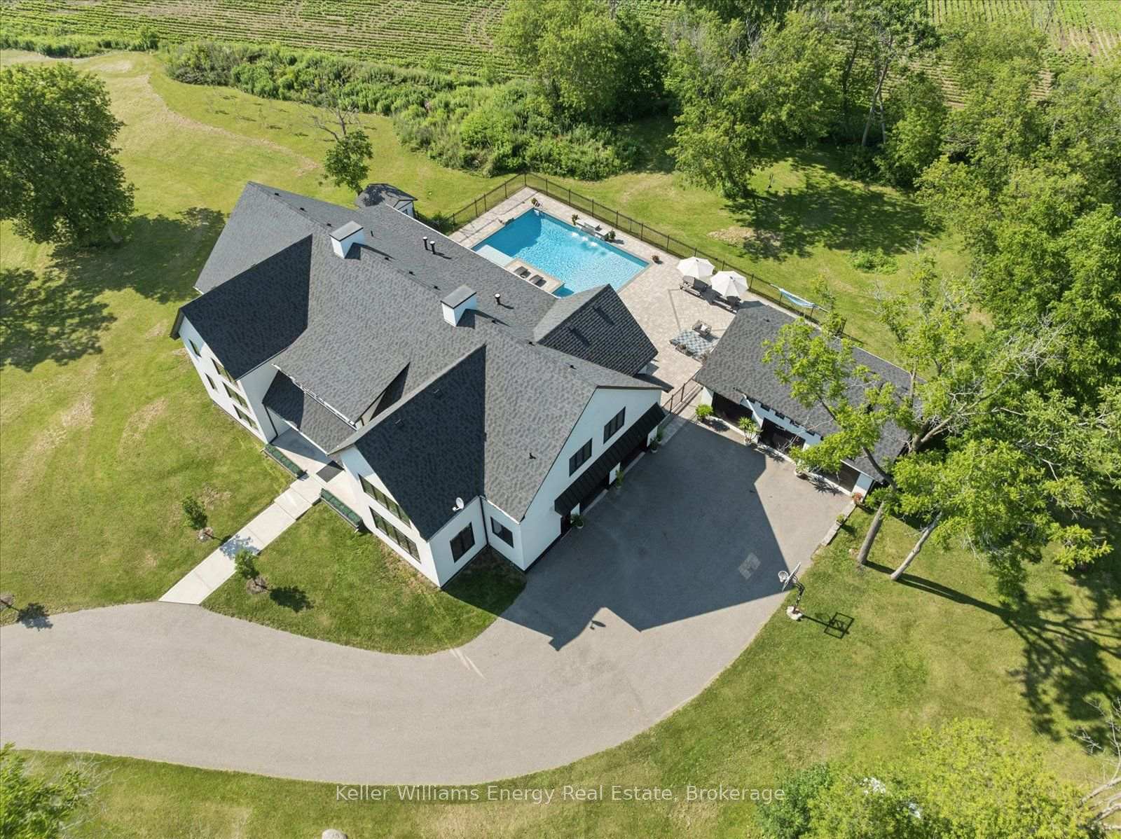 Photo 34 of 3122 Highway 2, Clarington, Bowmanville — HOMEH