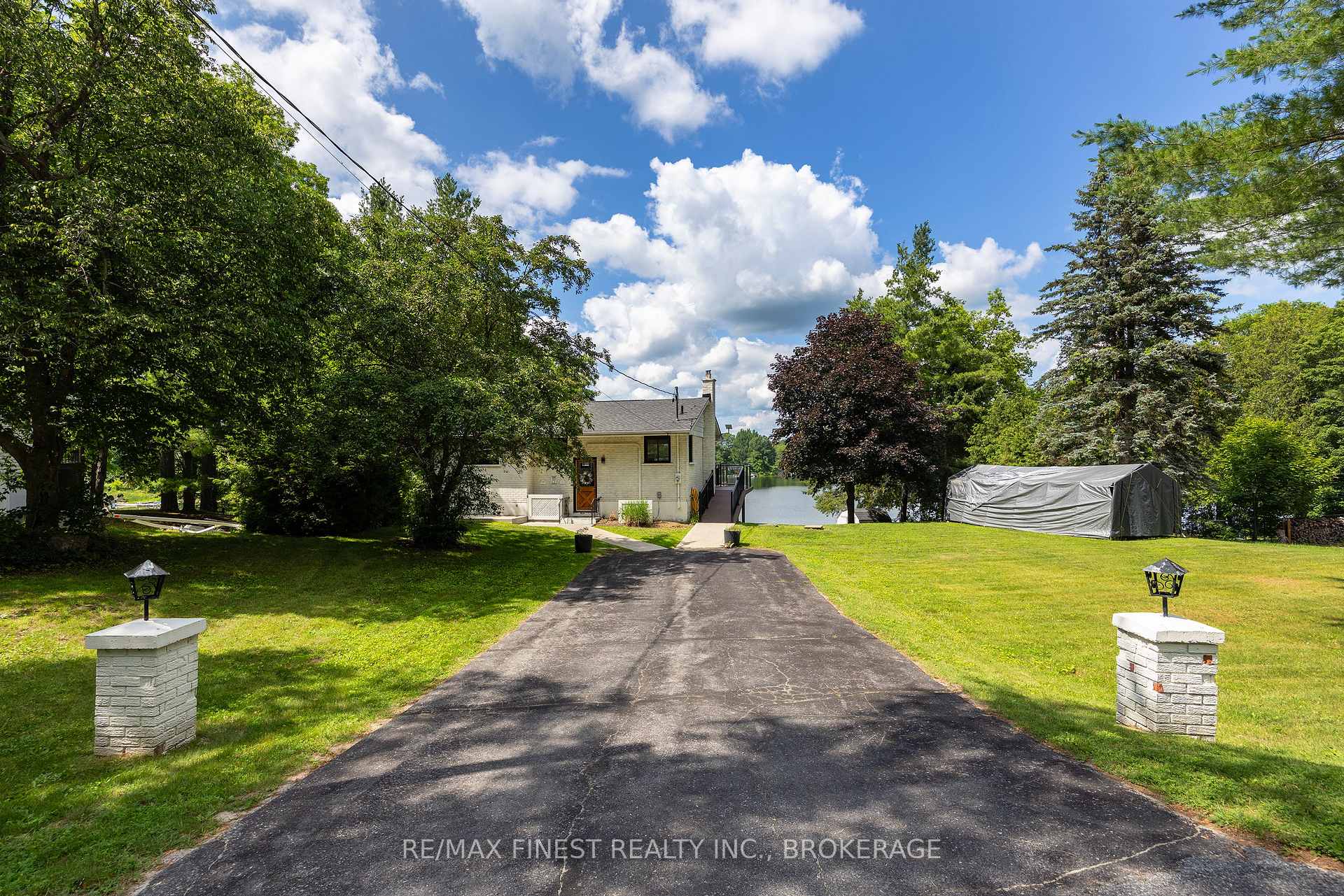 Photo 3 of 4267 Maple Drive, Frontenac, Frontenac South — HOMEH