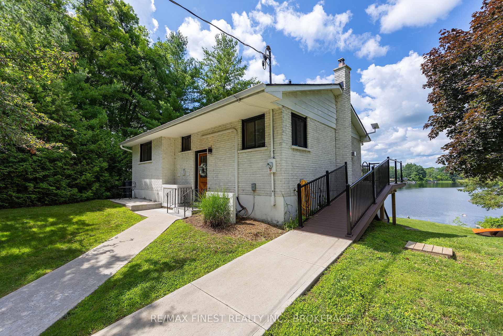 Photo 4 of 4267 Maple Drive, Frontenac, Frontenac South — HOMEH