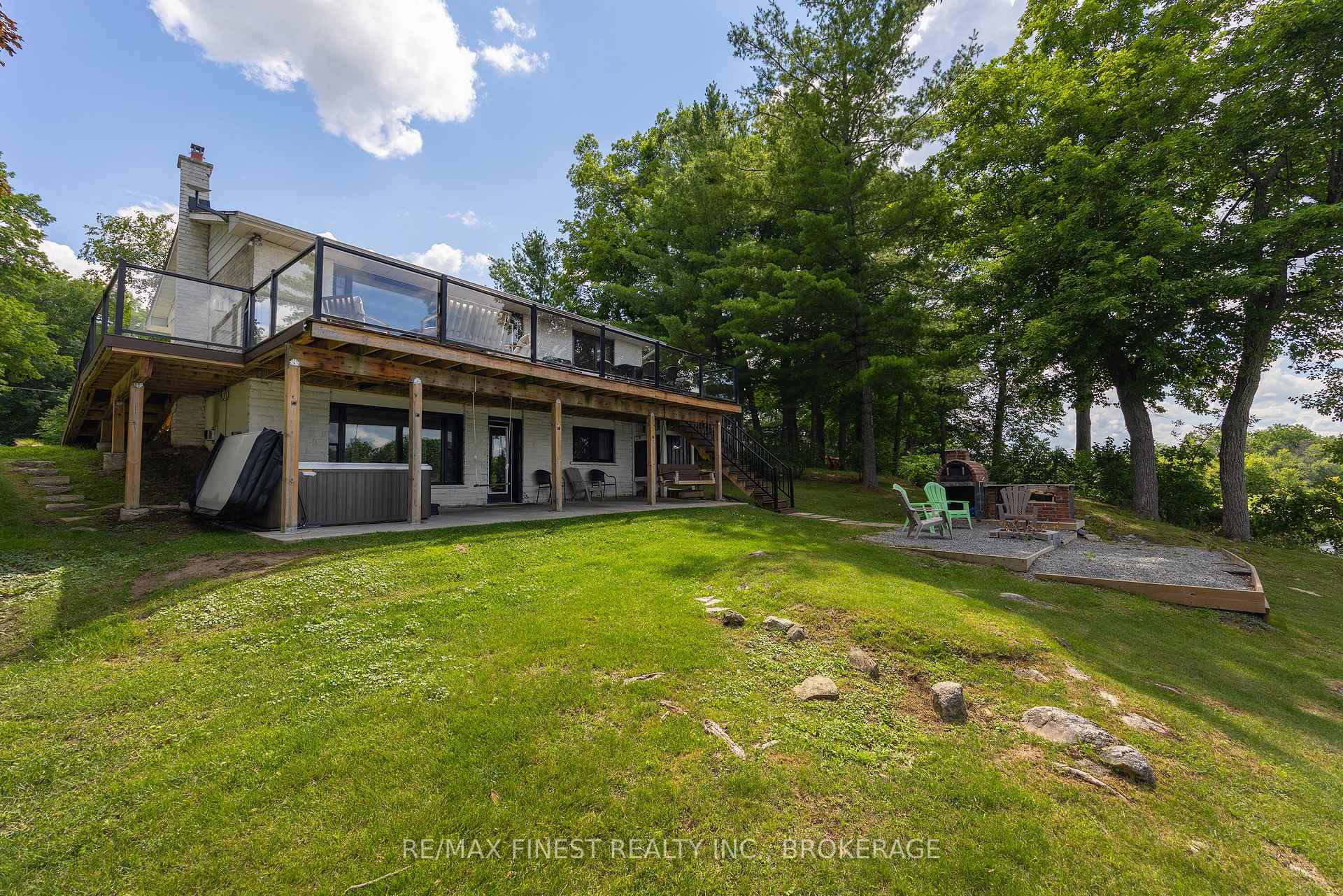 Photo 9 of 4267 Maple Drive, Frontenac, Frontenac South — HOMEH