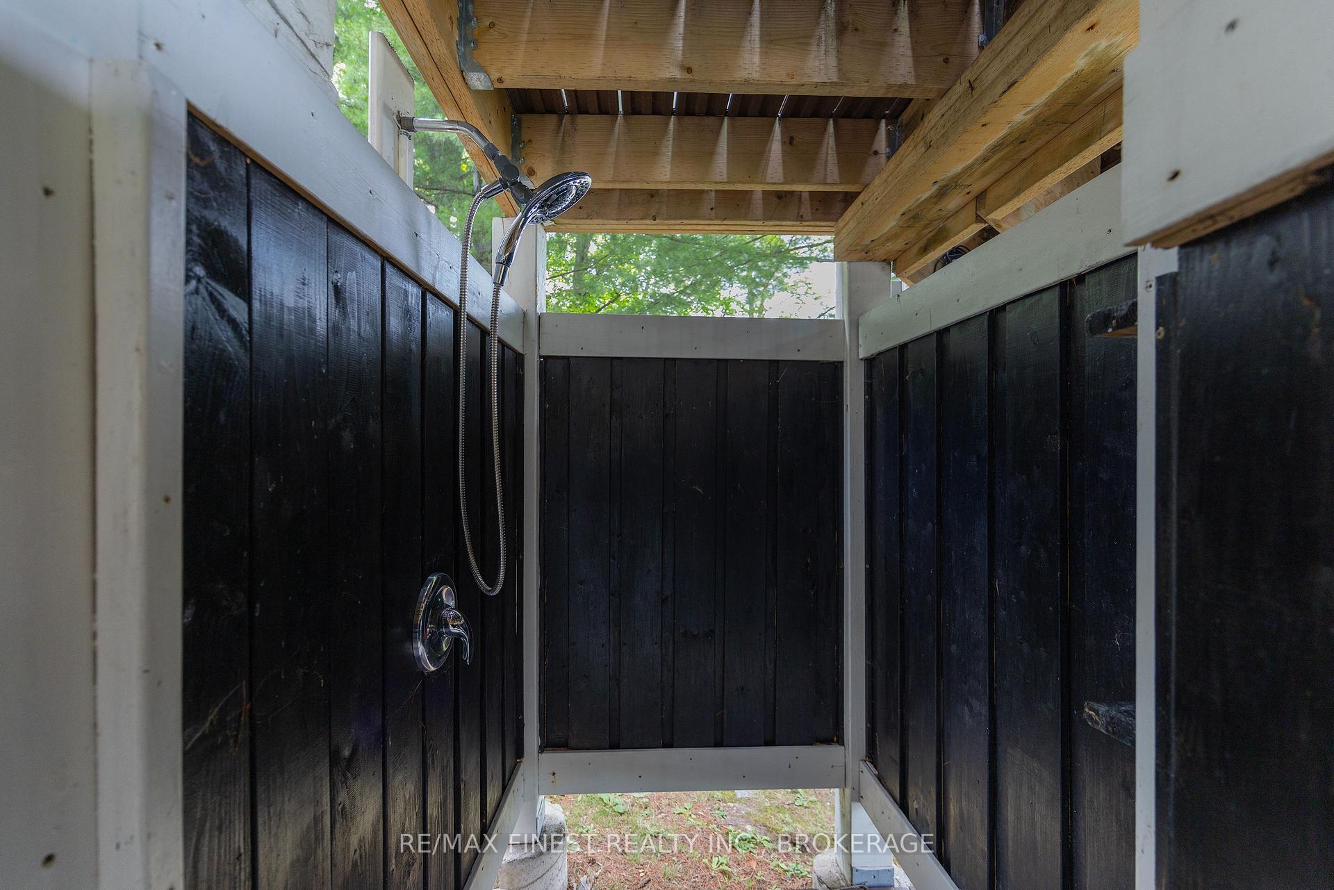Photo 14 of 4267 Maple Drive, Frontenac, Frontenac South — HOMEH