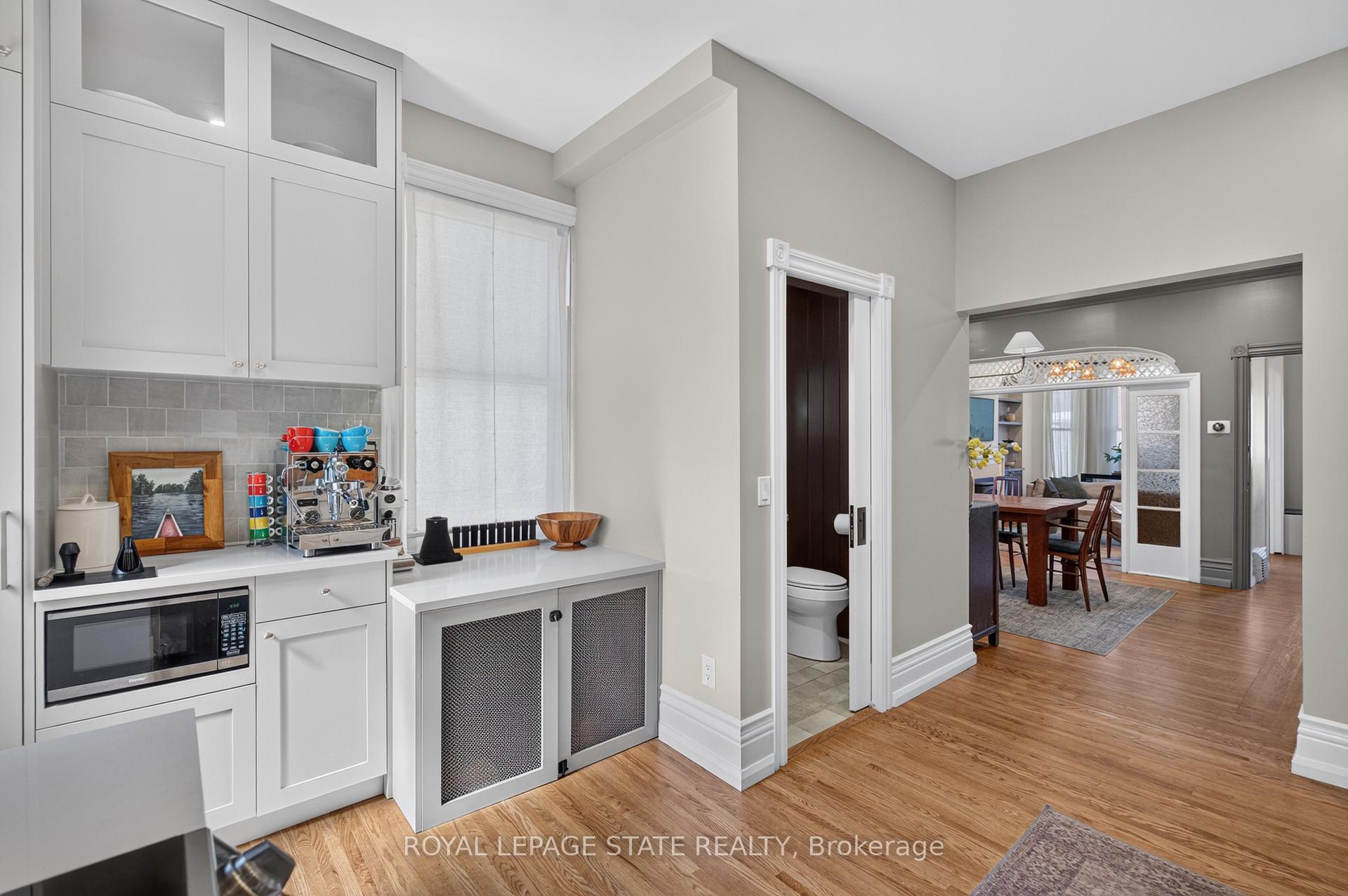 Photo 23 of 135 Catharine Street S, Hamilton, Corktown — HOMEH