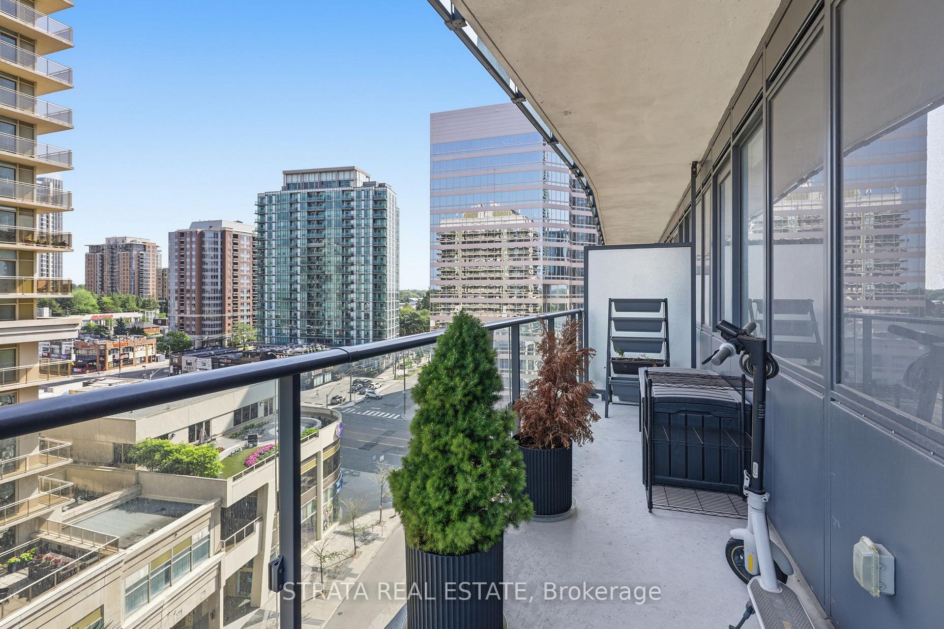 Photo 4 of Unit 708, 15 Ellerslie Avenue, North York, Willowdale West — HOMEH