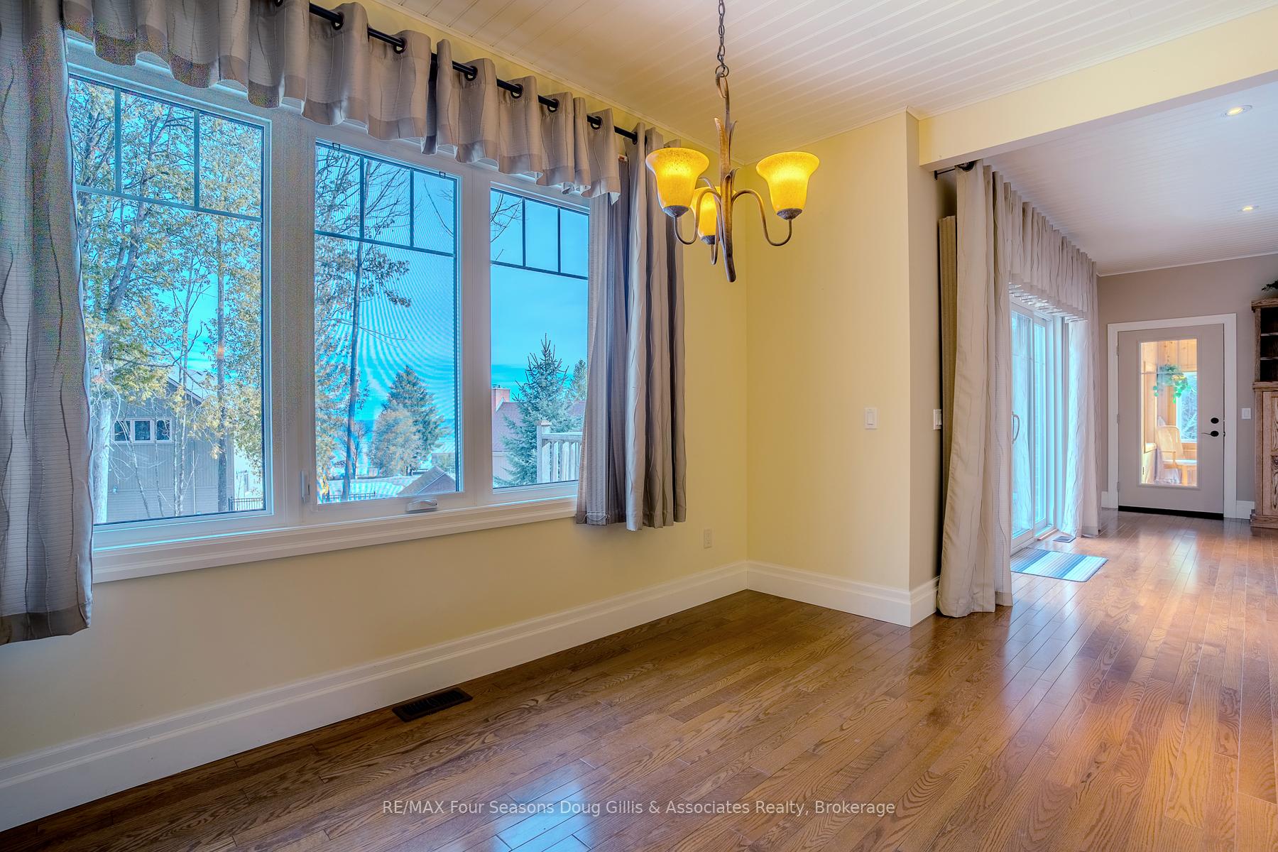 Photo 7 of 135 Algonquin Drive, Meaford — HOMEH