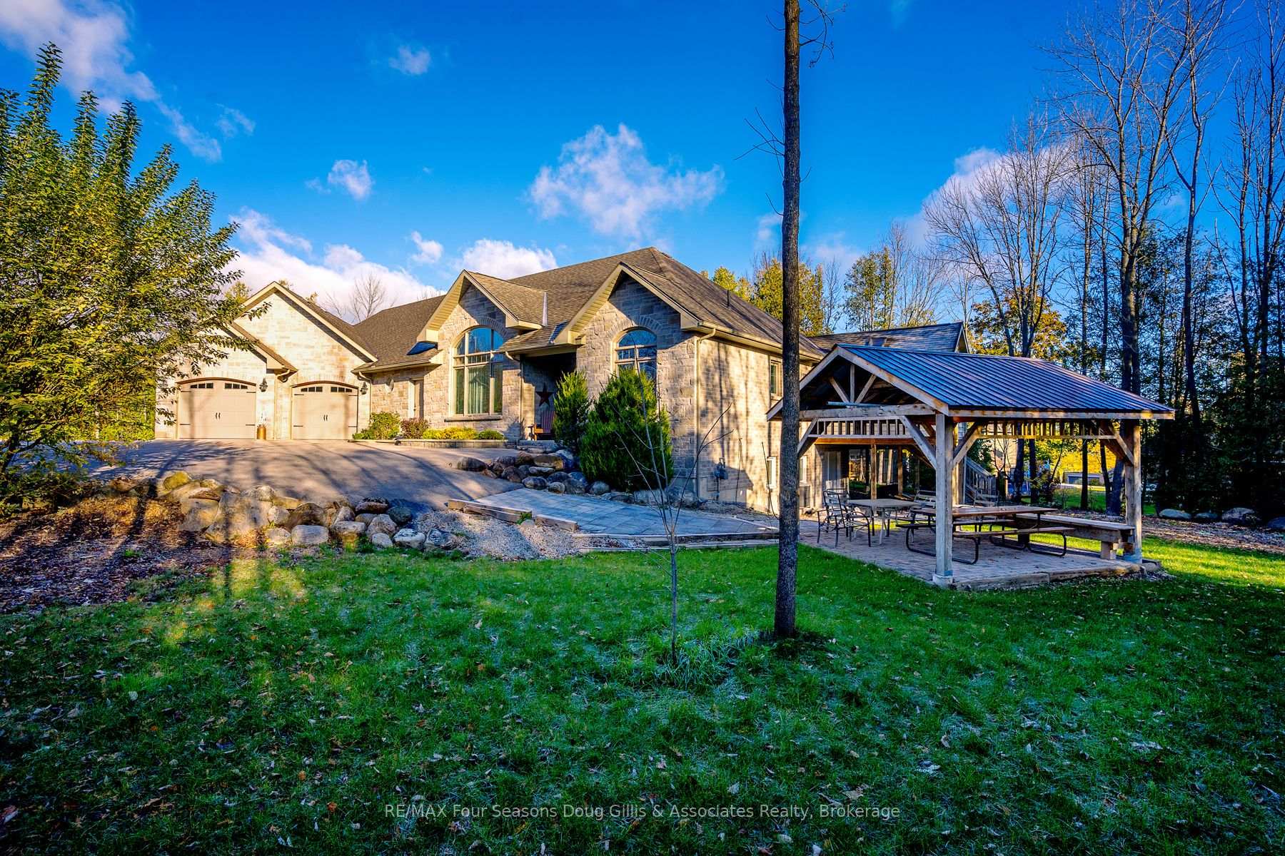 Photo 36 of 135 Algonquin Drive, Meaford — HOMEH