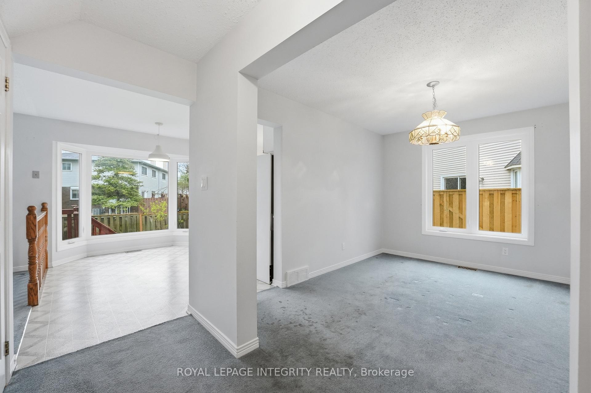 Photo 7 of 2133 Lenester Avenue, Ottawa, McKellar Heights/Glabar Park — HOMEH
