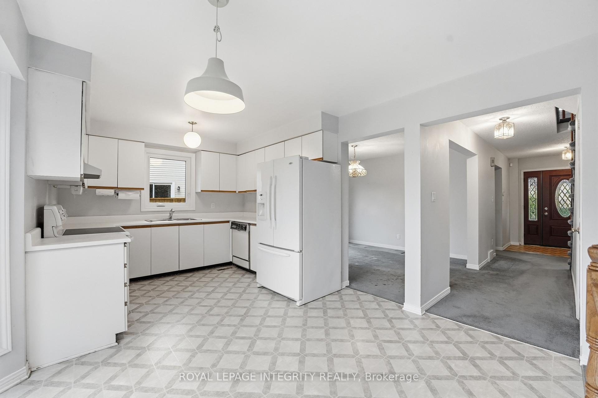 Photo 16 of 2133 Lenester Avenue, Ottawa, McKellar Heights/Glabar Park — HOMEH
