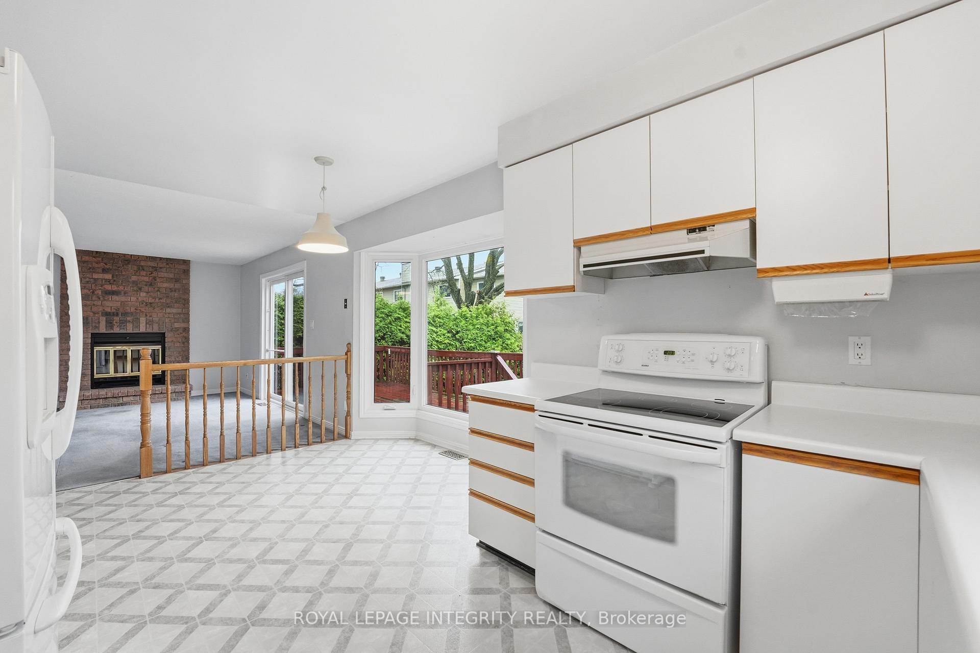 Photo 20 of 2133 Lenester Avenue, Ottawa, McKellar Heights/Glabar Park — HOMEH