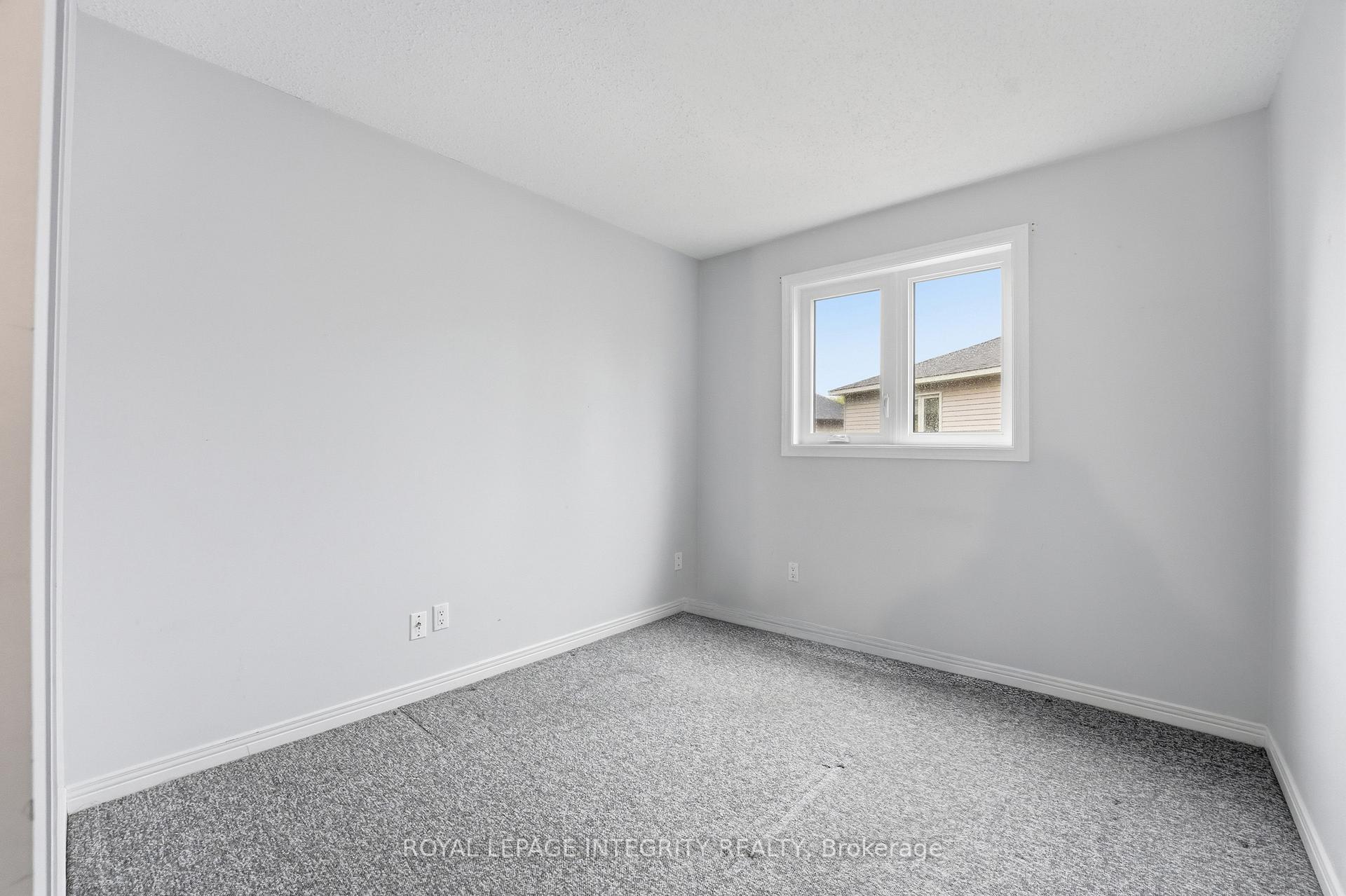Photo 32 of 2133 Lenester Avenue, Ottawa, McKellar Heights/Glabar Park — HOMEH