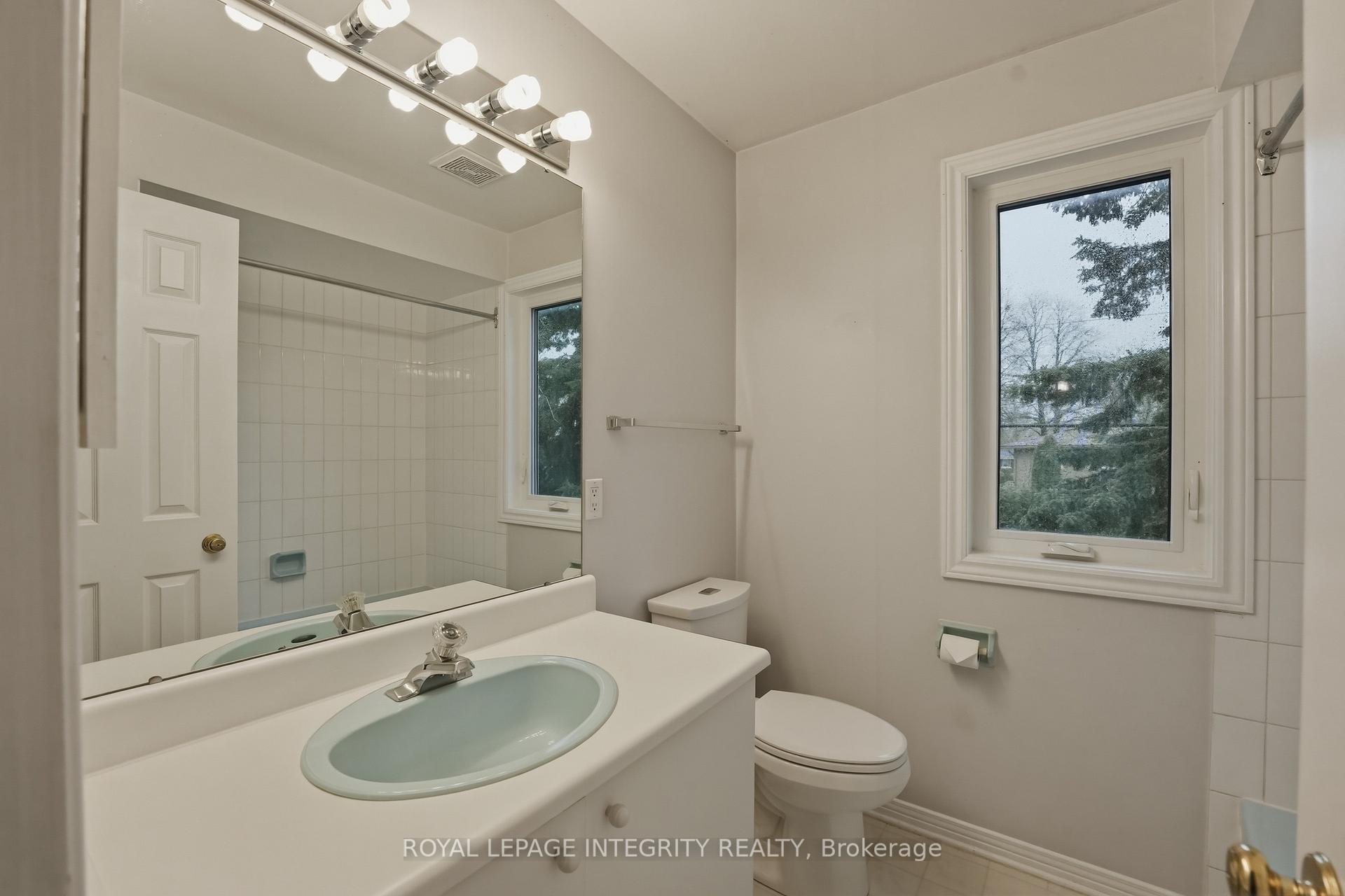 Photo 34 of 2133 Lenester Avenue, Ottawa, McKellar Heights/Glabar Park — HOMEH