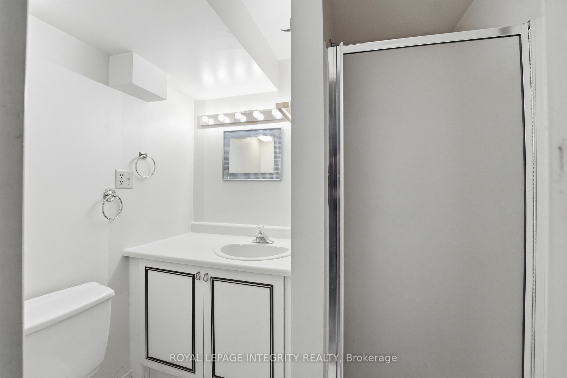 Photo 42 of 2133 Lenester Avenue, Ottawa, McKellar Heights/Glabar Park — HOMEH