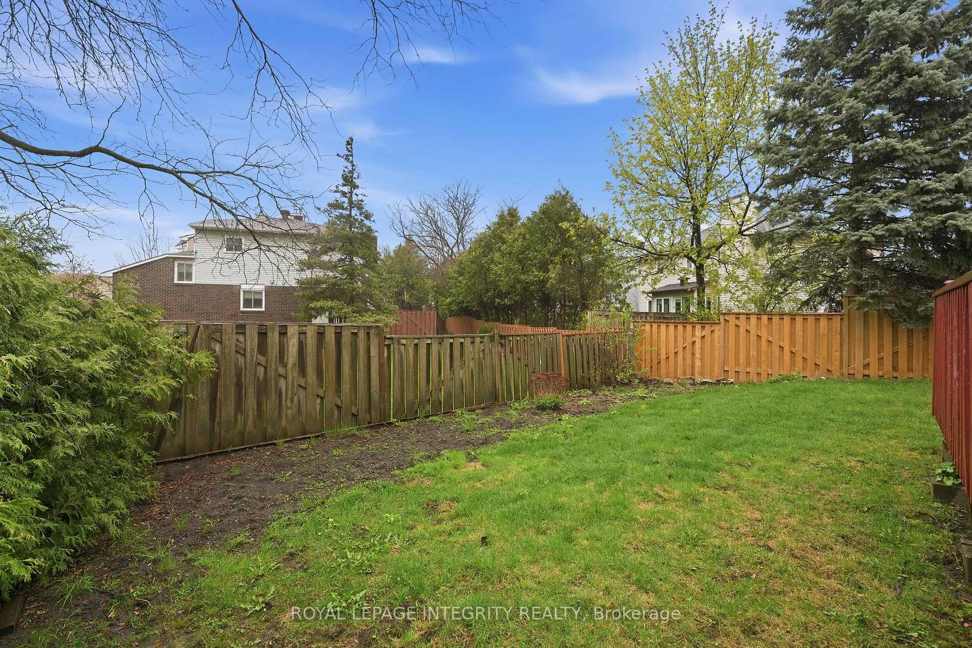Photo 44 of 2133 Lenester Avenue, Ottawa, McKellar Heights/Glabar Park — HOMEH