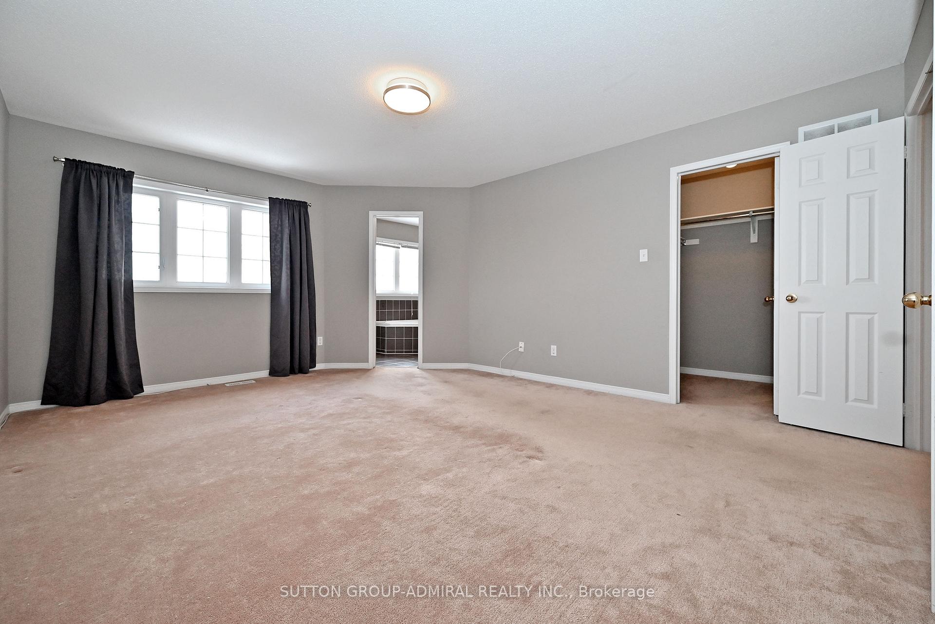 Photo 19 of 41 Big Hill Crescent, Vaughan, Patterson — HOMEH