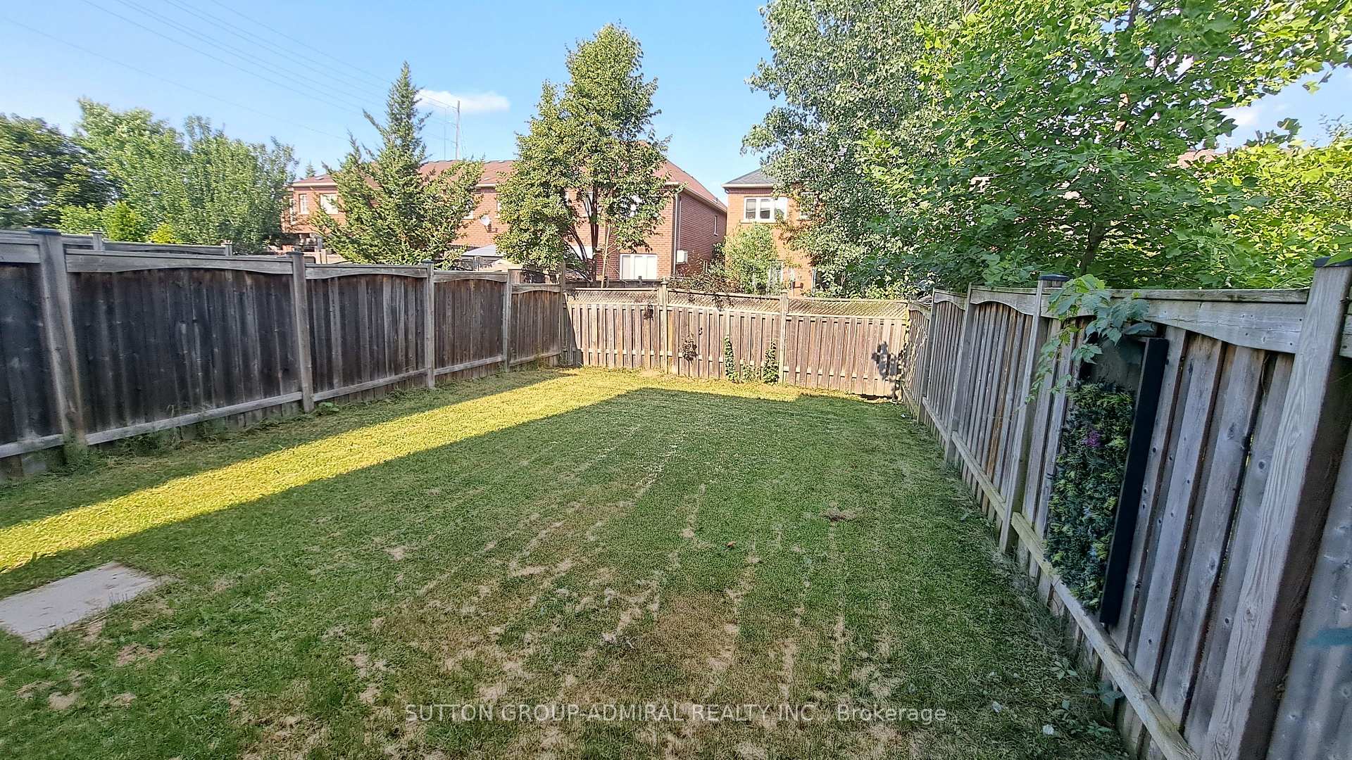 Photo 43 of 41 Big Hill Crescent, Vaughan, Patterson — HOMEH