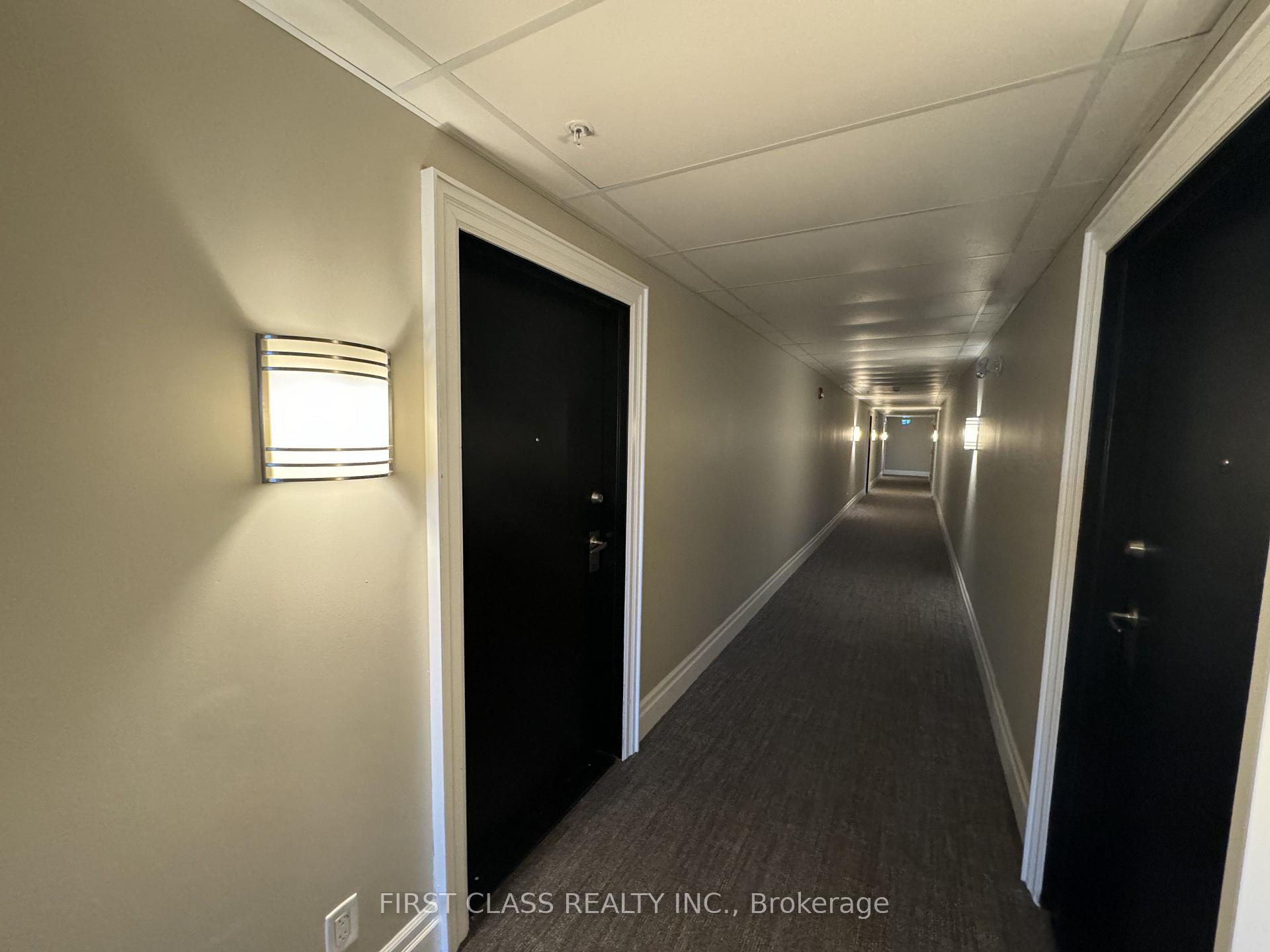 Photo 3 of 21 Brookhouse Drive, Clarington, Newcastle — HOMEH