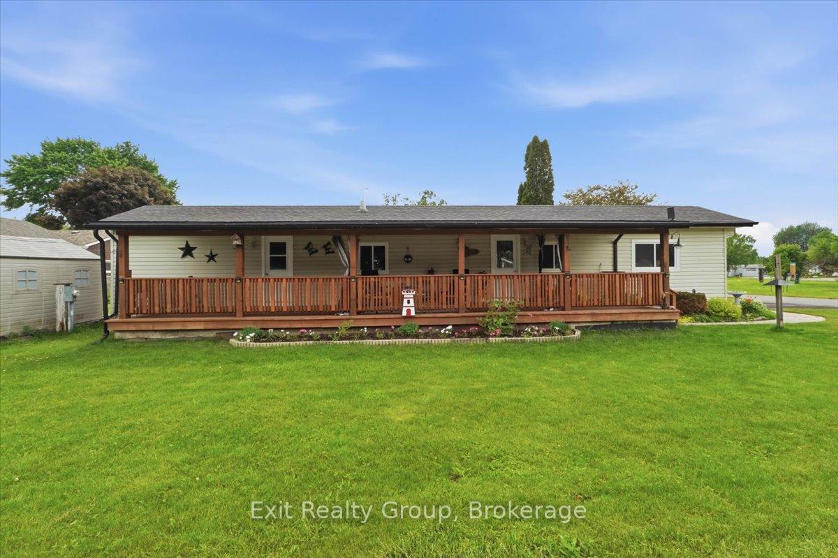 Photo 23 of 12 Park Lane, Quinte West, Sidney Ward — HOMEH