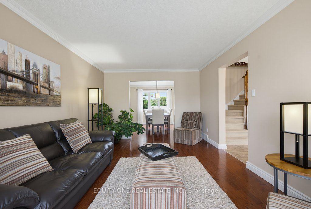 Photo 10 of 1315 Prestone Drive, Ottawa, Bilberry Creek/Queenswood Heights — HOMEH