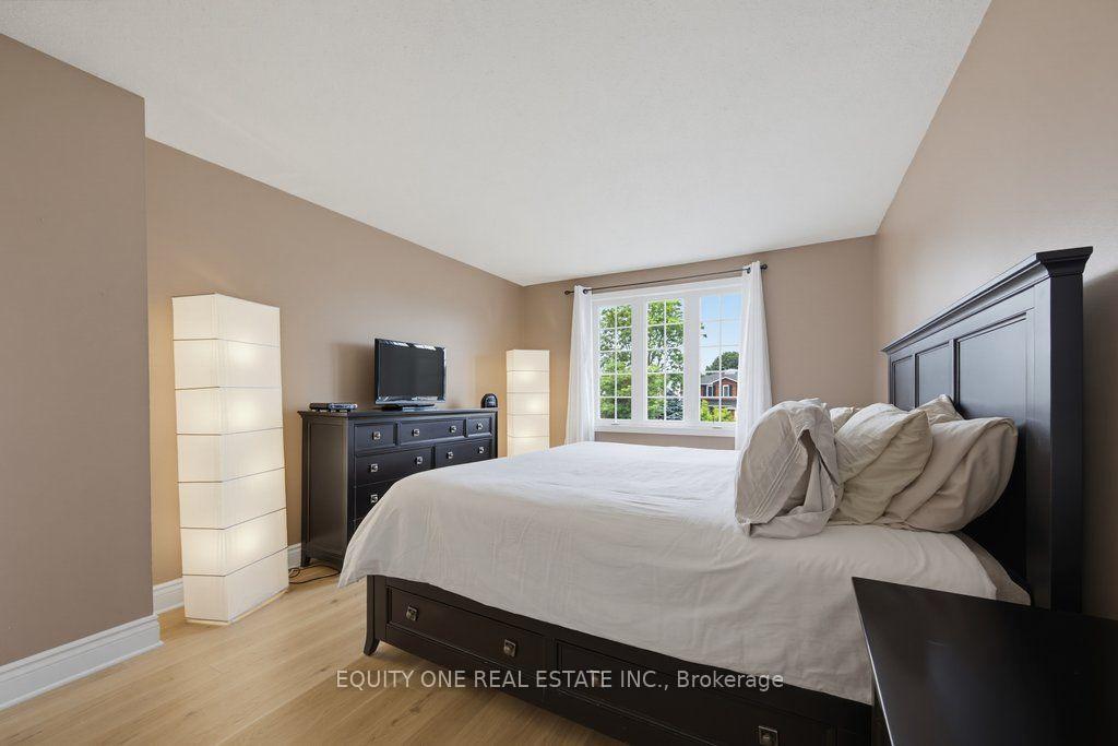 Photo 25 of 1315 Prestone Drive, Ottawa, Bilberry Creek/Queenswood Heights — HOMEH
