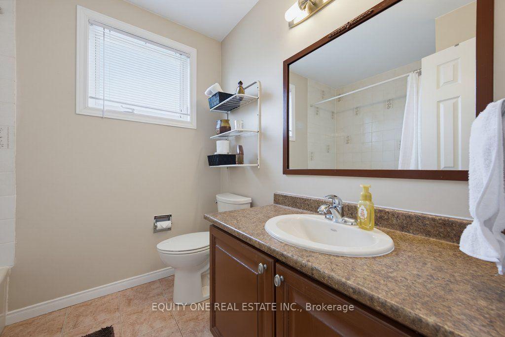 Photo 34 of 1315 Prestone Drive, Ottawa, Bilberry Creek/Queenswood Heights — HOMEH
