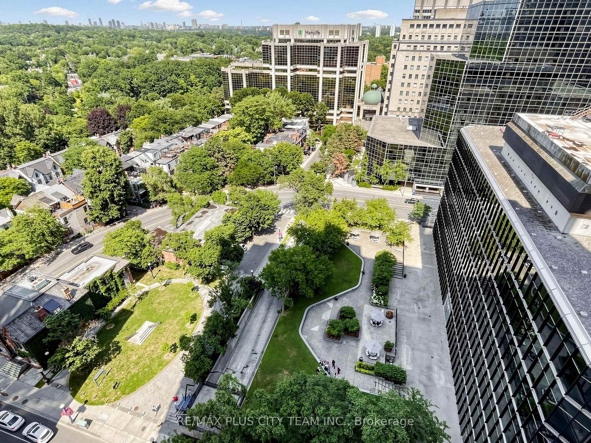 Photo 26 of Unit 2006, 8 Park Road, Toronto, Rosedale-Moore Park — HOMEH
