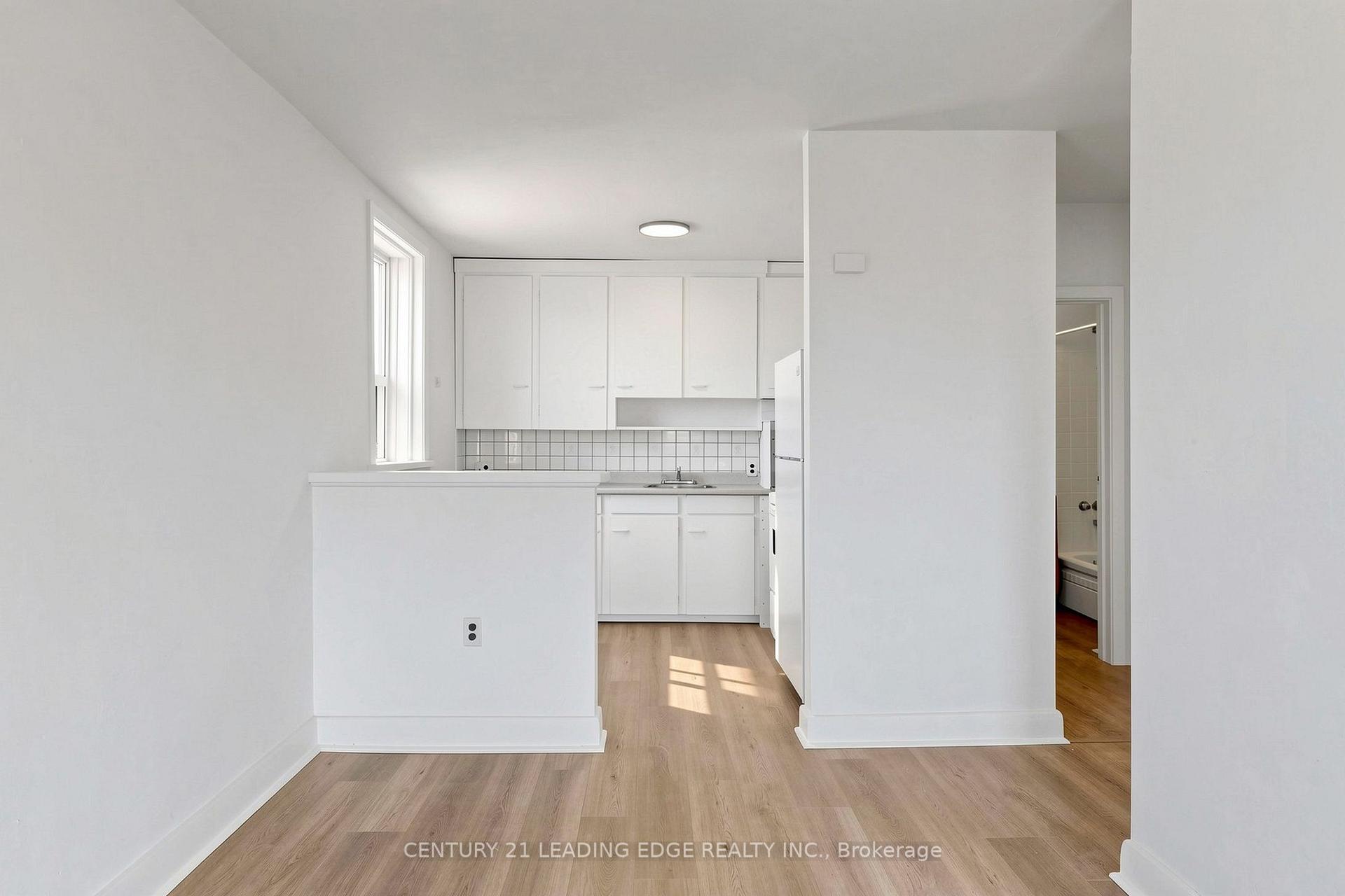 Photo 14 of Unit 3, 18 Brock Street W, Uxbridge — HOMEH