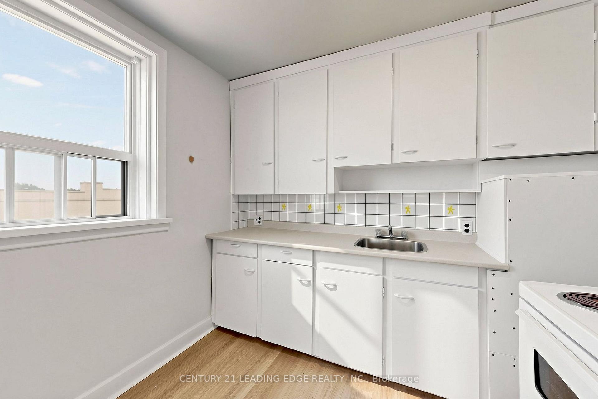 Photo 15 of Unit 3, 18 Brock Street W, Uxbridge — HOMEH
