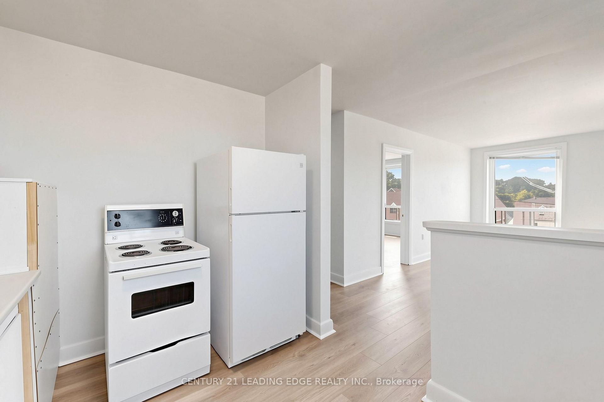 Photo 16 of Unit 3, 18 Brock Street W, Uxbridge — HOMEH