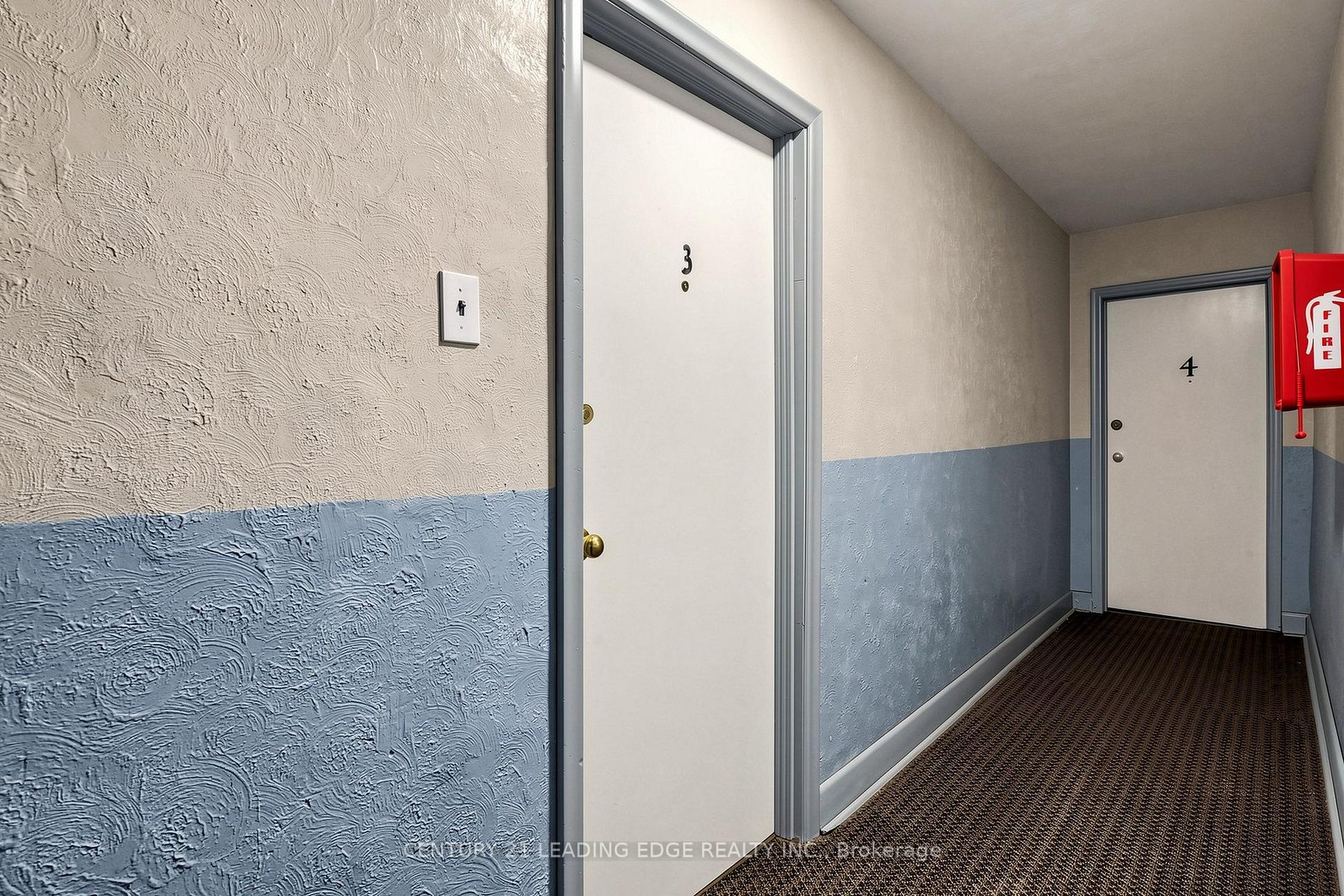Photo 6 of Unit 3, 18 Brock Street W, Uxbridge — HOMEH