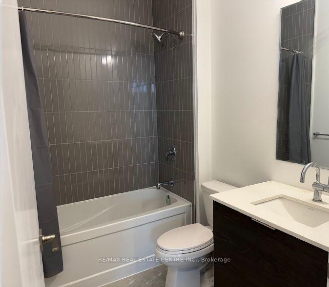 Photo 14 of Unit 111, 2501 Saw Whet Boulevard E, Oakville, Glen Abbey — HOMEH