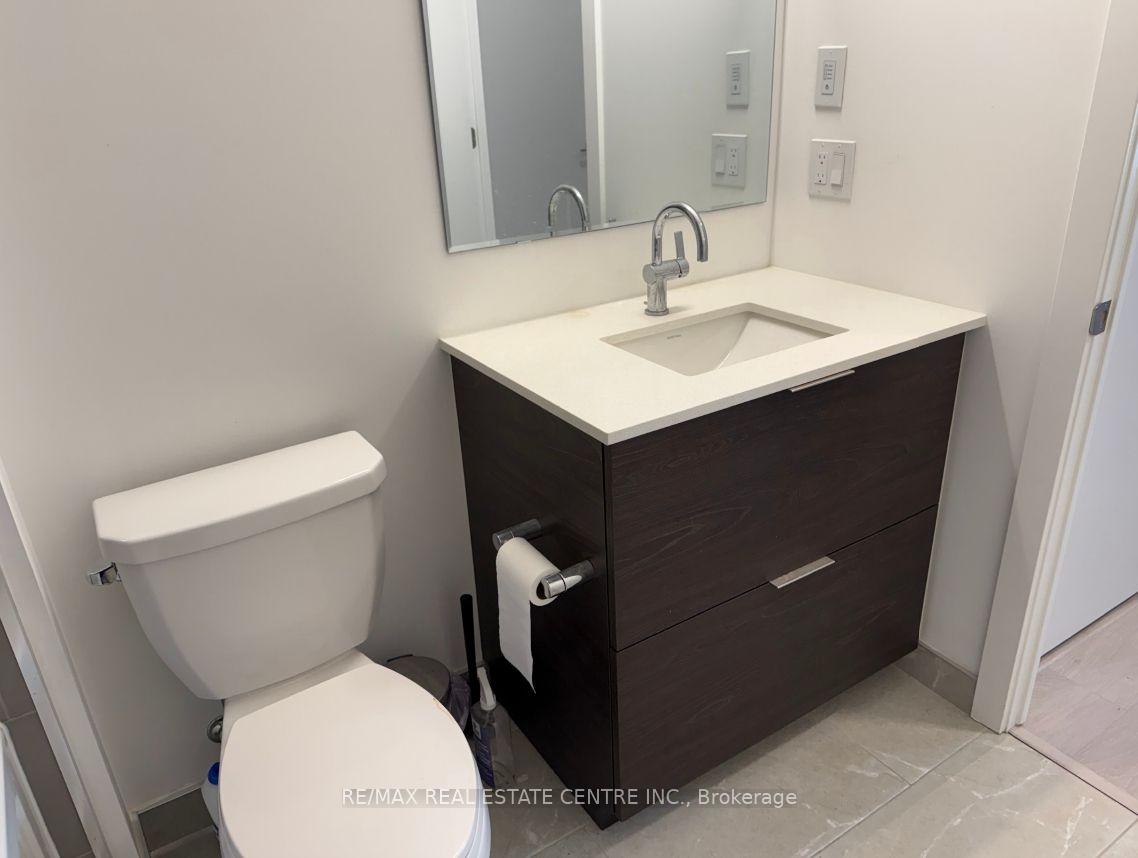 Photo 15 of Unit 111, 2501 Saw Whet Boulevard E, Oakville, Glen Abbey — HOMEH