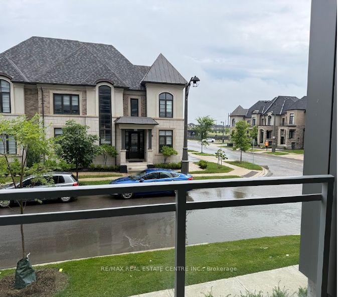 Photo 17 of Unit 111, 2501 Saw Whet Boulevard E, Oakville, Glen Abbey — HOMEH
