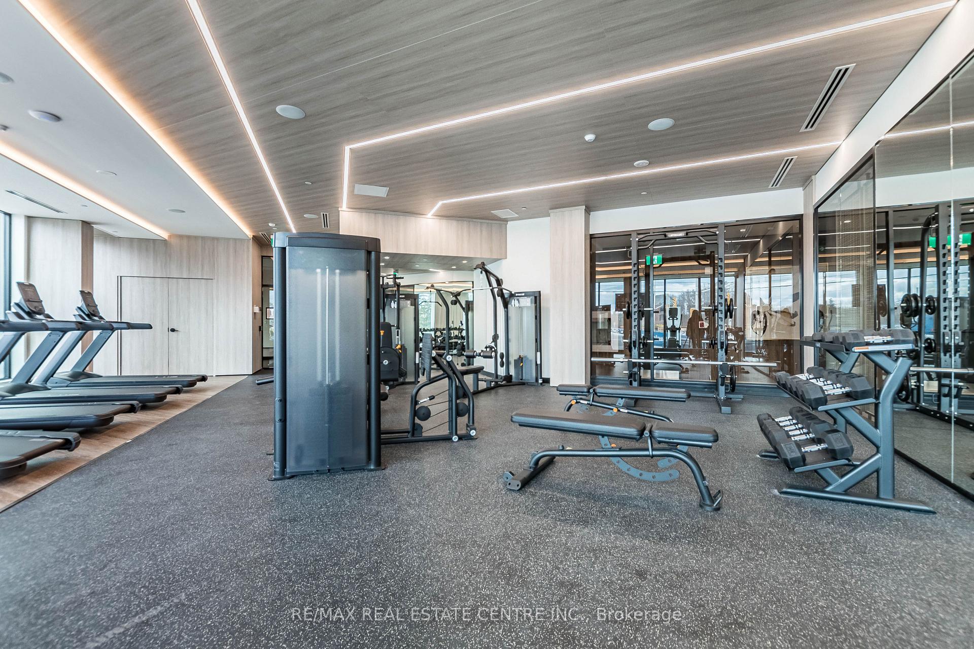 Photo 23 of Unit 111, 2501 Saw Whet Boulevard E, Oakville, Glen Abbey — HOMEH