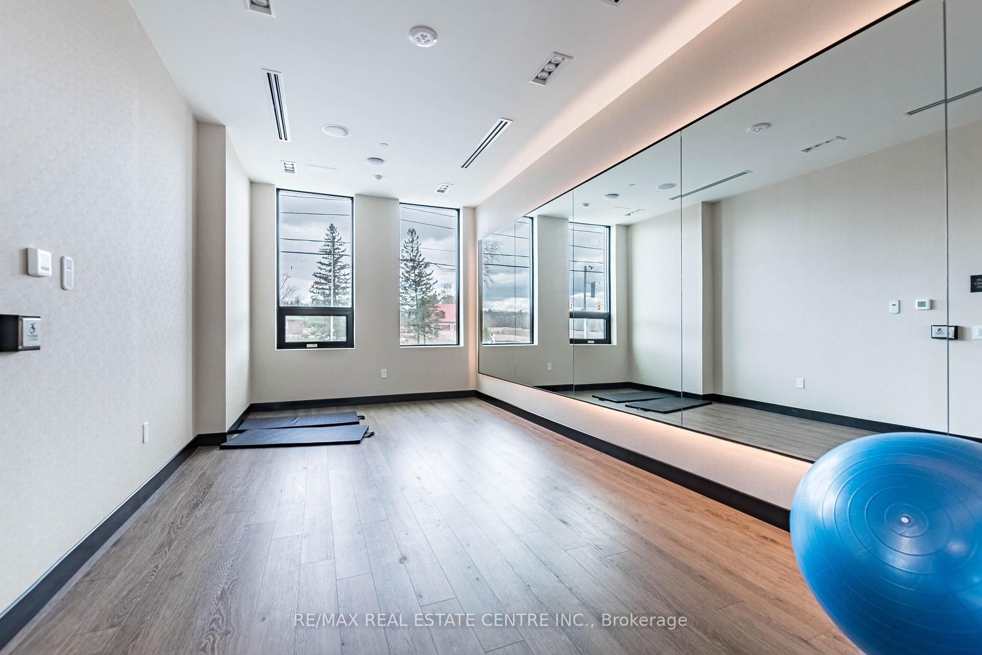 Photo 24 of Unit 111, 2501 Saw Whet Boulevard E, Oakville, Glen Abbey — HOMEH