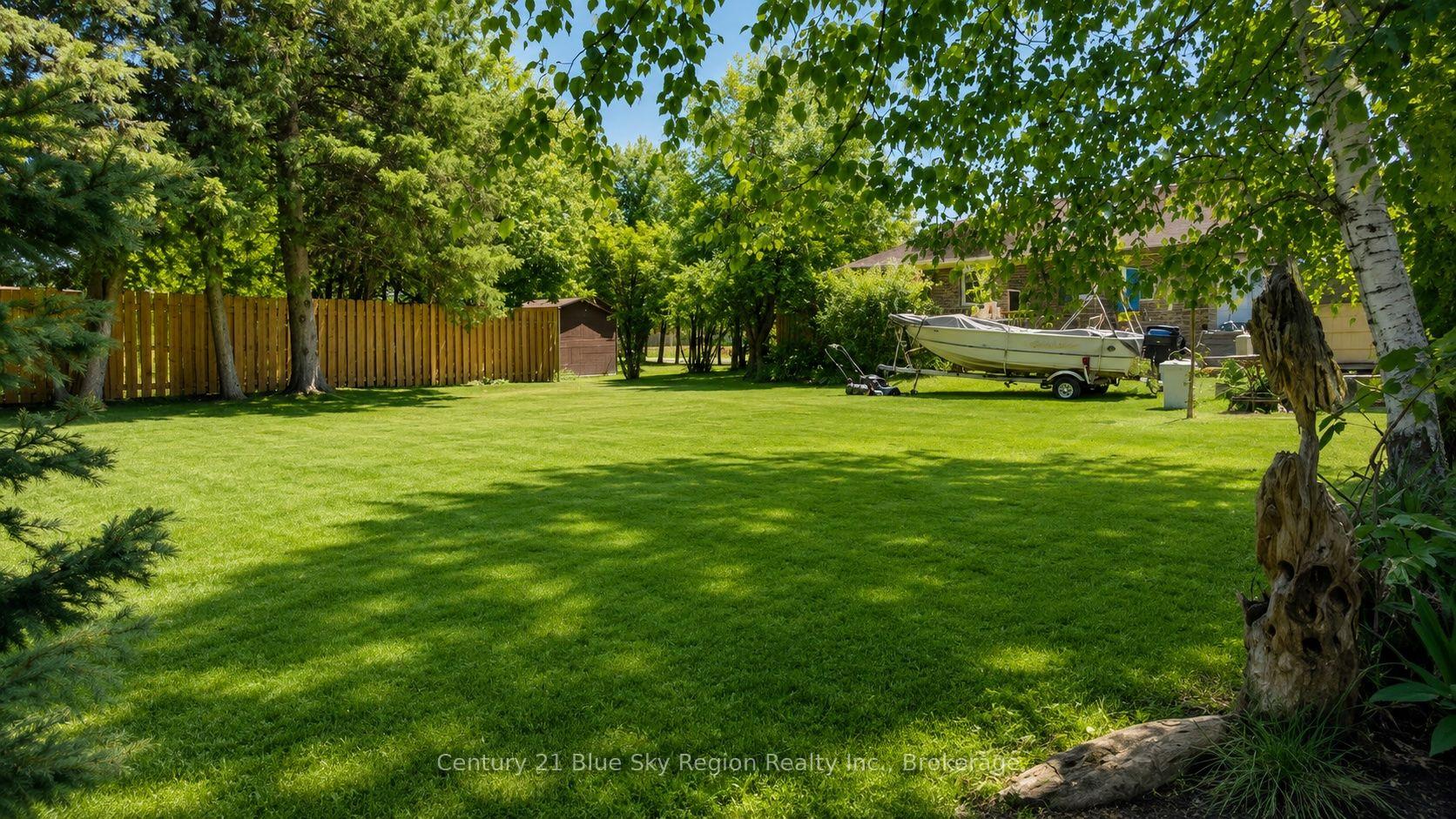 Photo 16 of 3 Superior Crescent, North Bay, Ferris — HOMEH