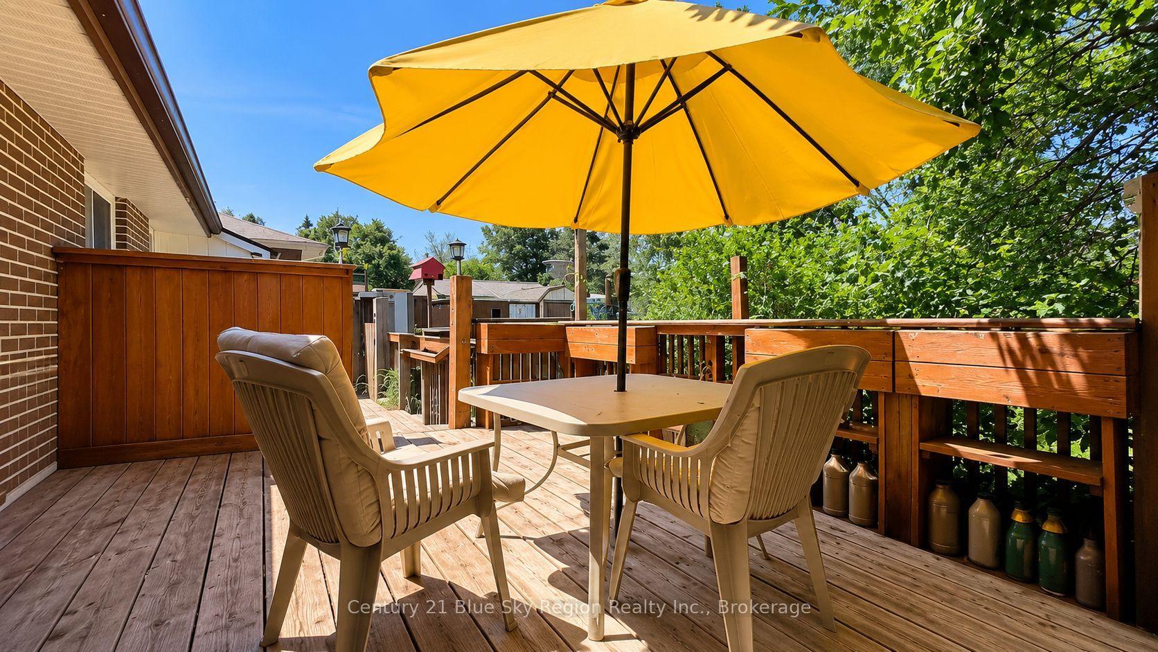 Photo 12 of 3 Superior Crescent, North Bay, Ferris — HOMEH